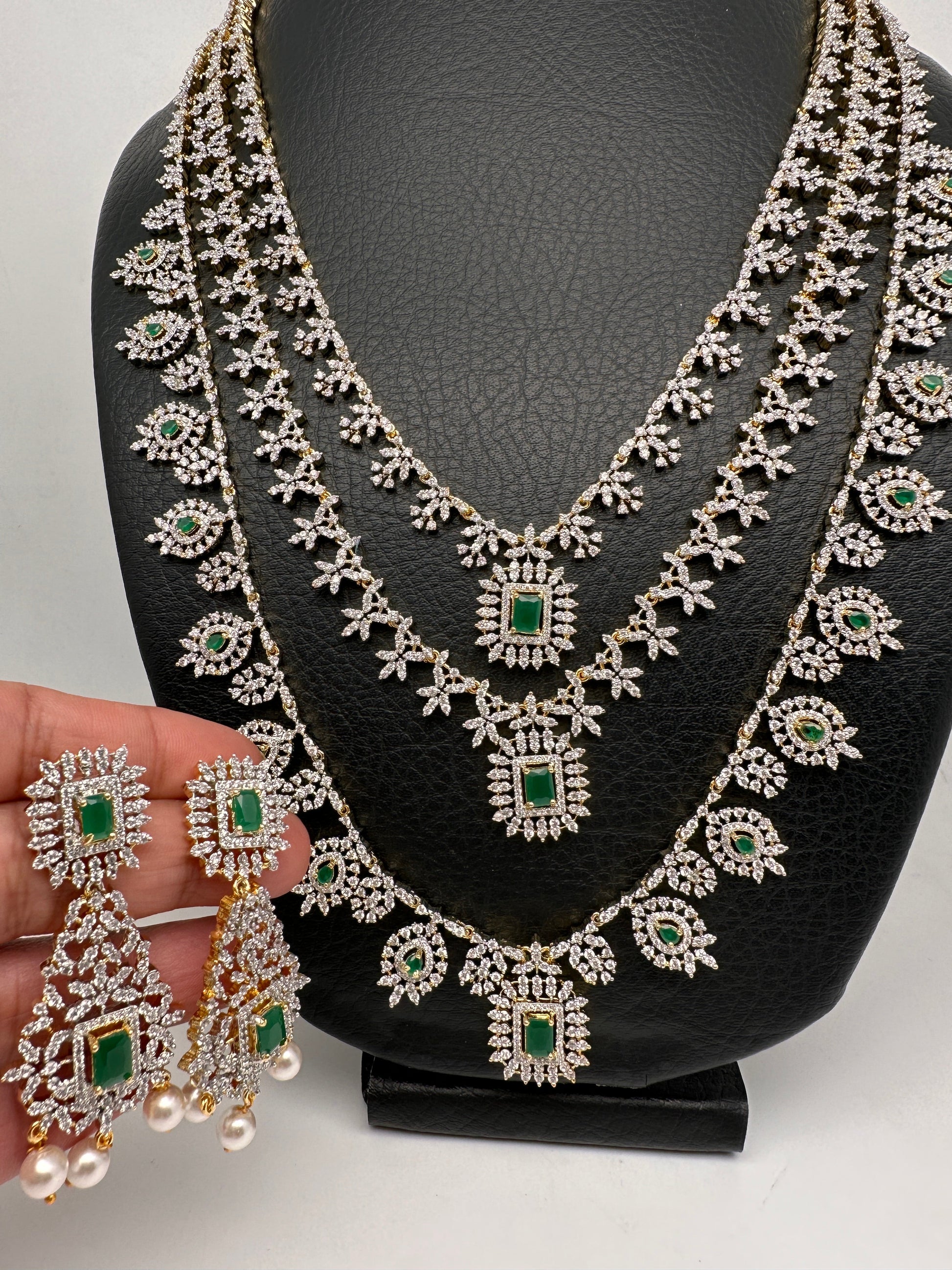 AD Color Stone Multi Layer Teen Lada Long Necklace - Green