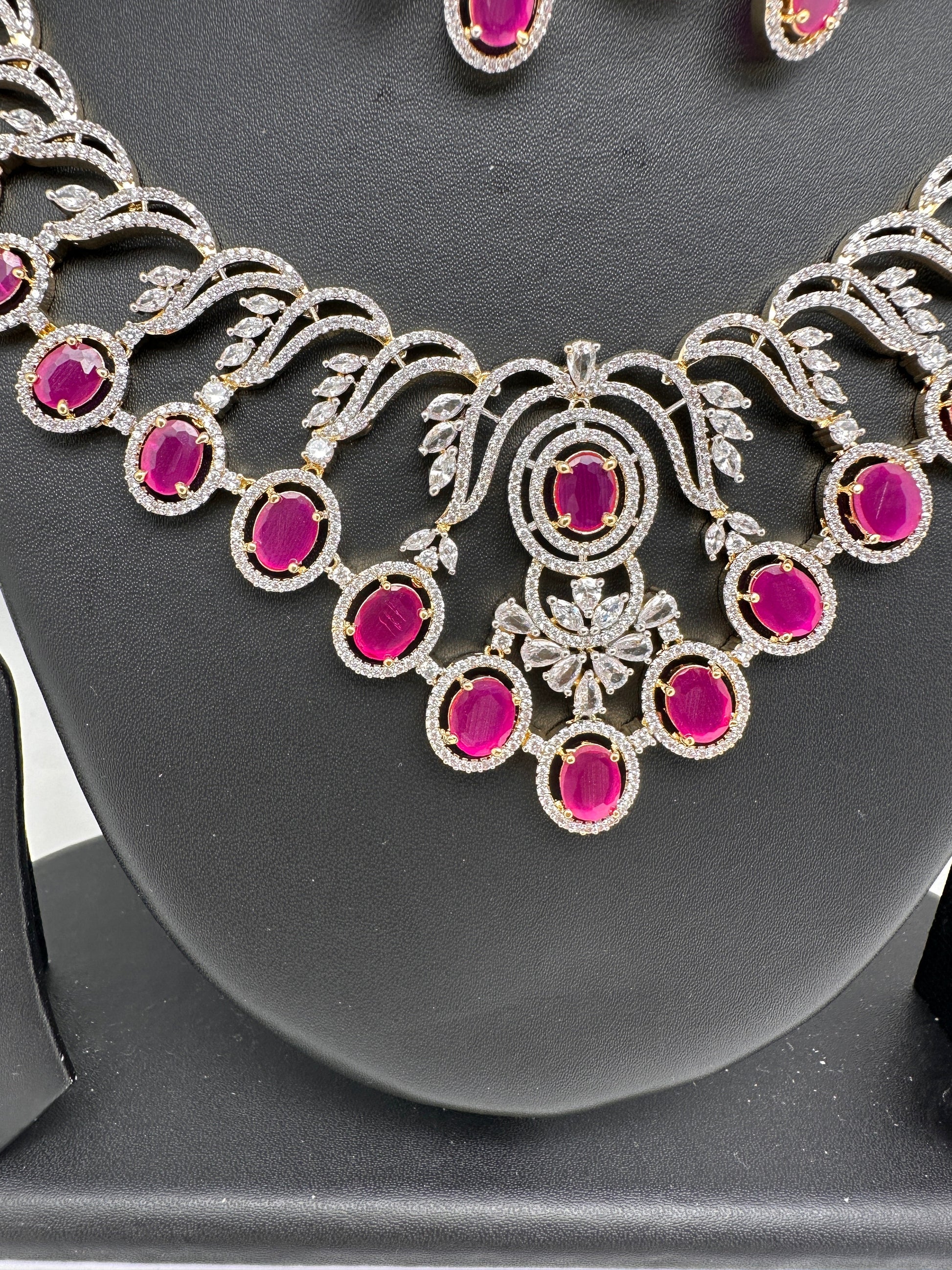 AD Color Stone Neckline Short Necklace - Red