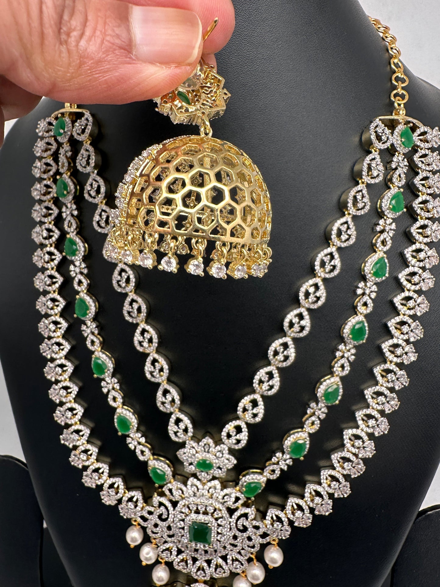 AD Emerald Green Multi Layer Short Necklace
