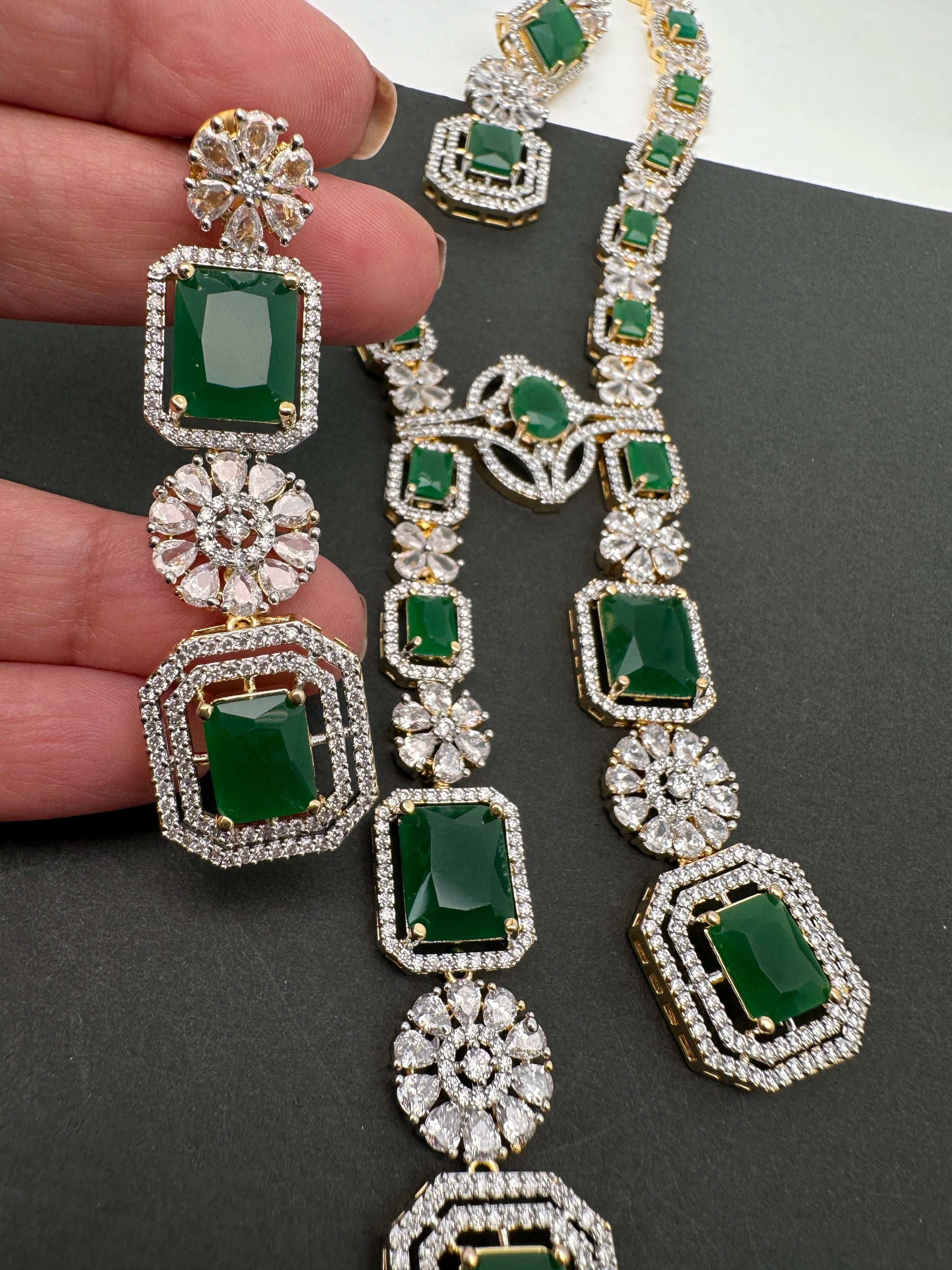 AD Color Stone Long Necklace - Green