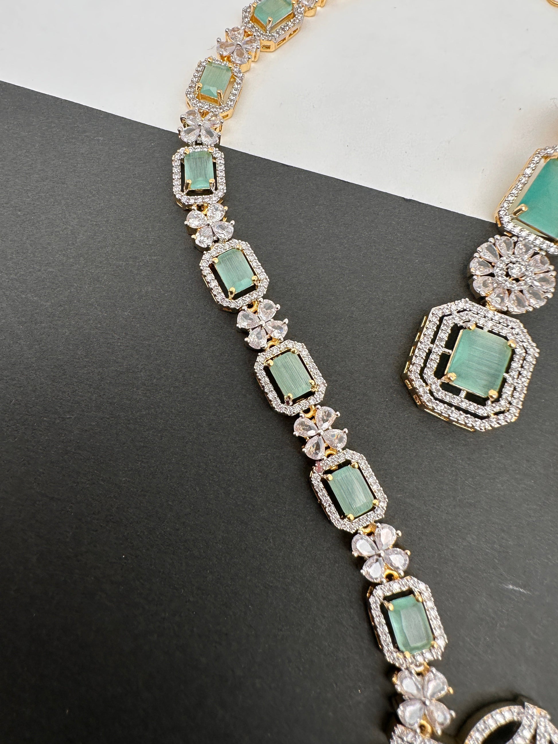 AD Color Stone Long Necklace - LightGreen