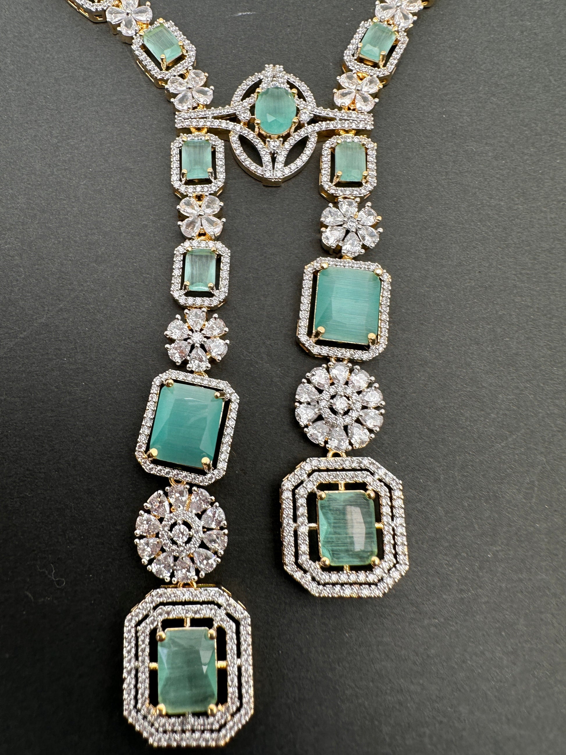 AD Color Stone Long Necklace - LightGreen