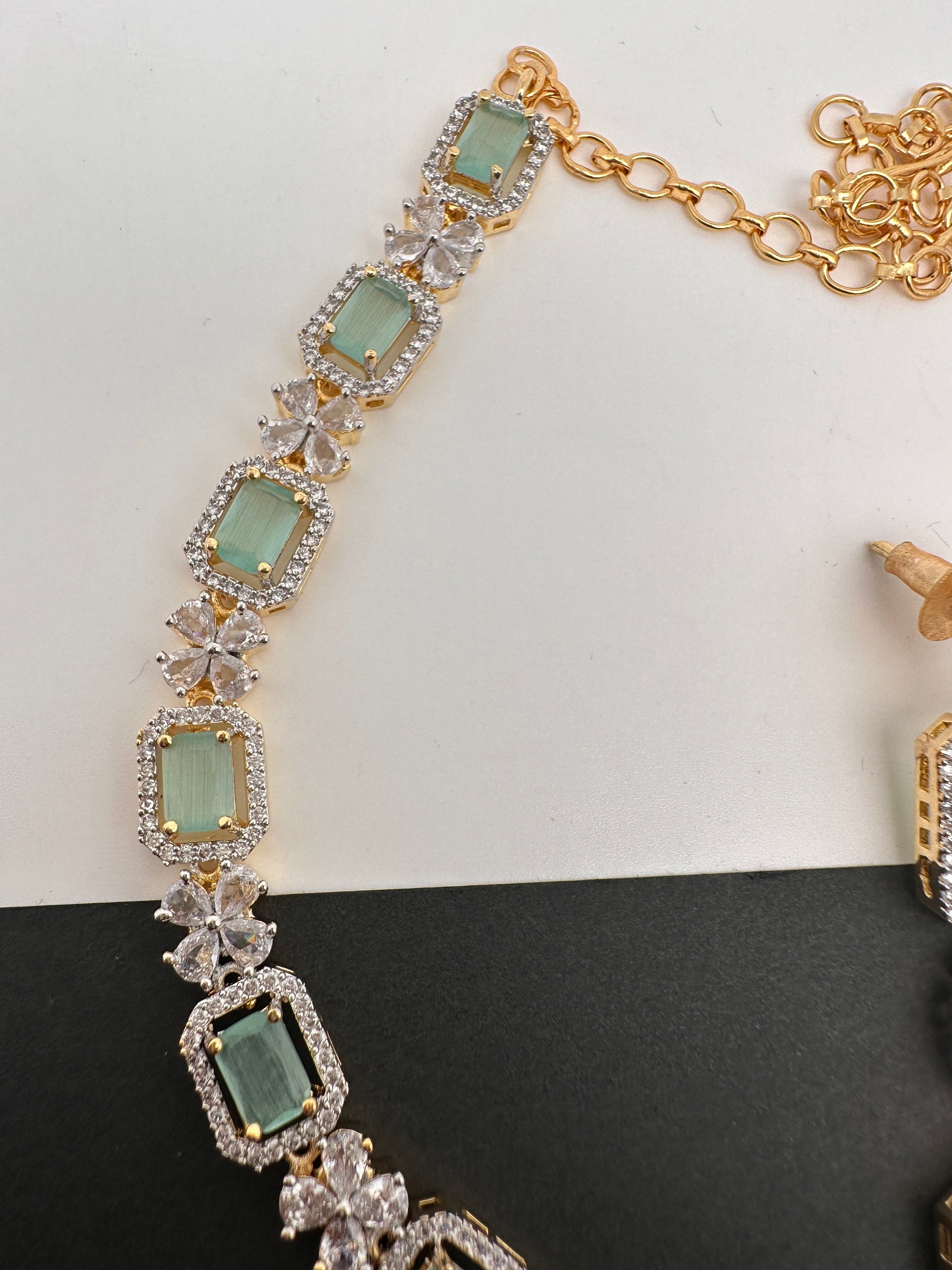 AD Color Stone Long Necklace - LightGreen