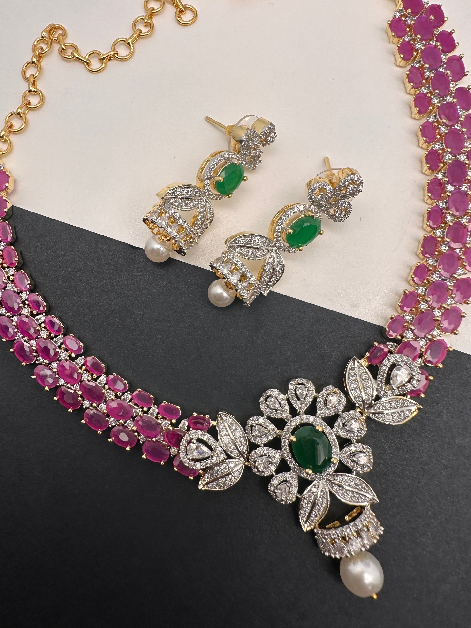 AD Color Stone Floral Design Neckline Short Necklace - Pink