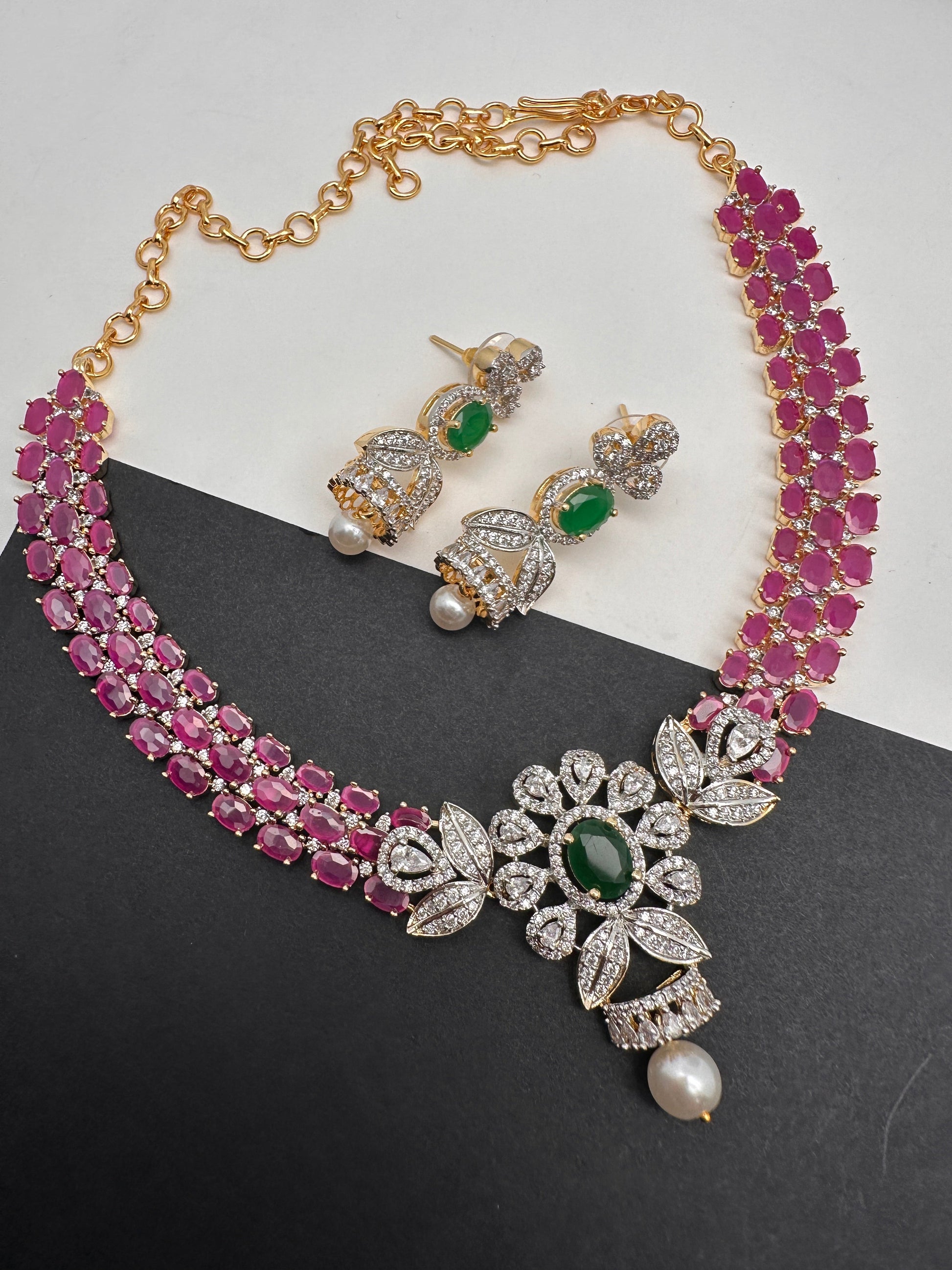 AD Color Stone Floral Design Neckline Short Necklace - Pink