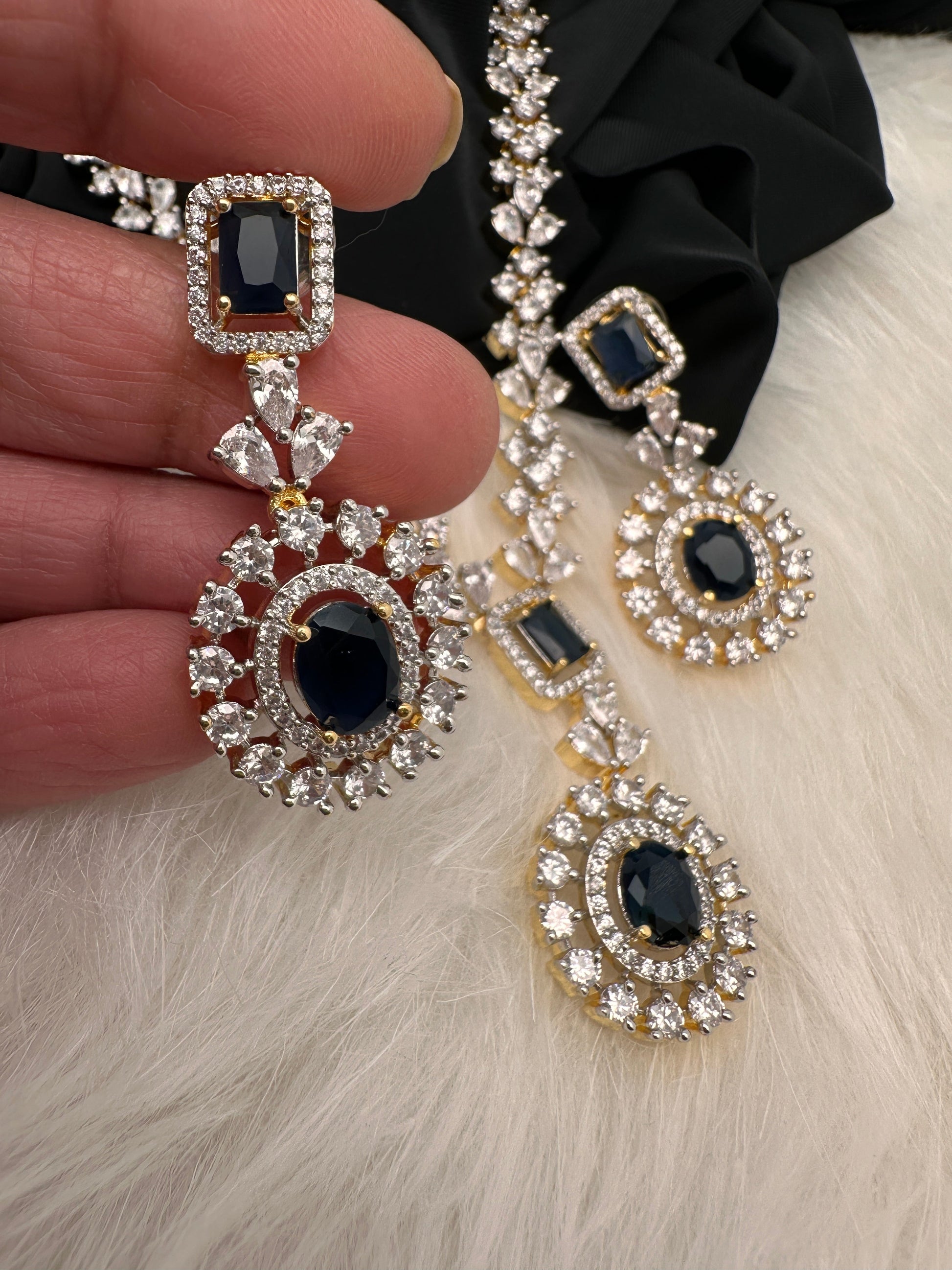 AD Color Stone Short Necklace - Blue