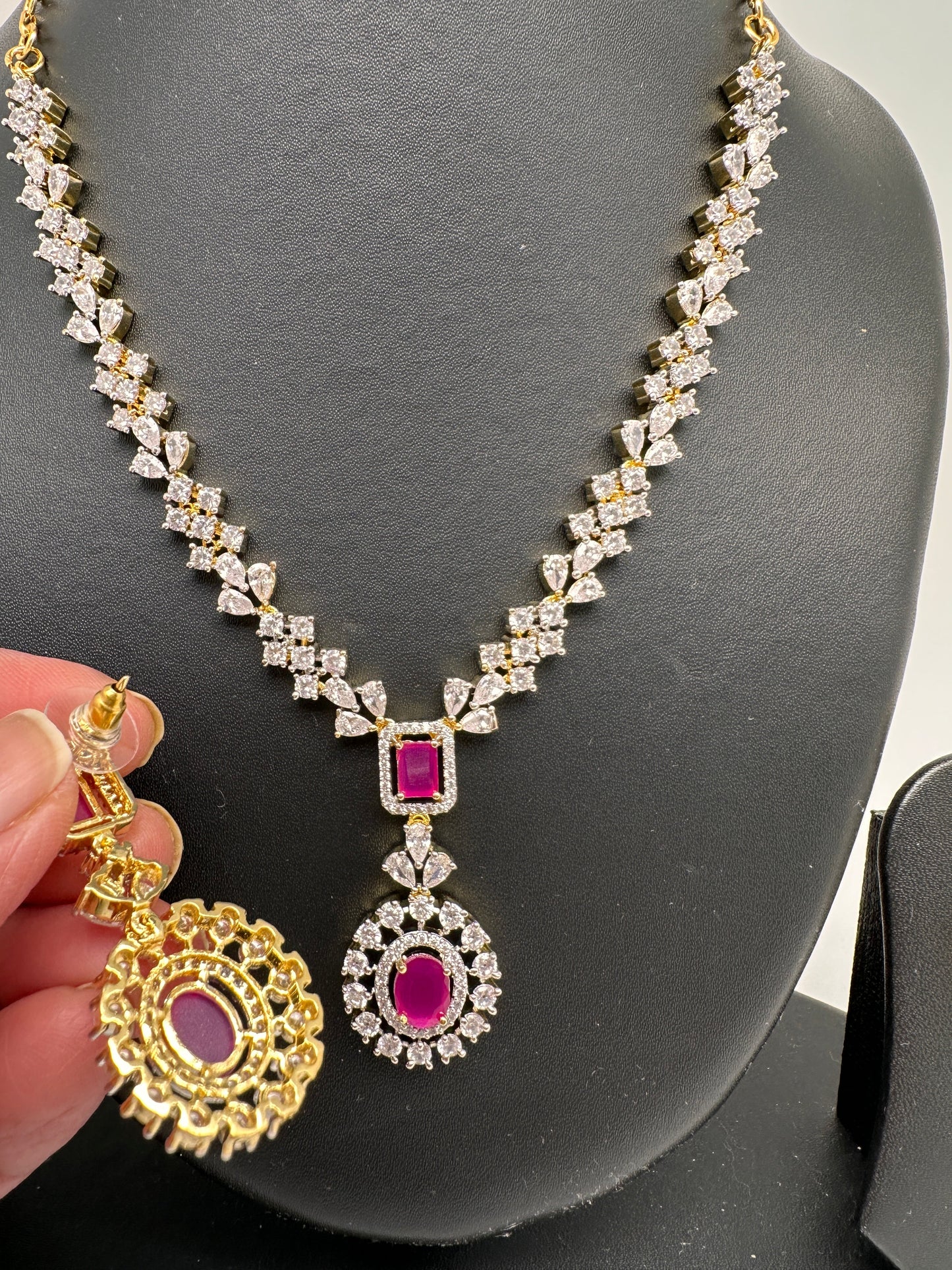 AD Color Stone Short Necklace - Red