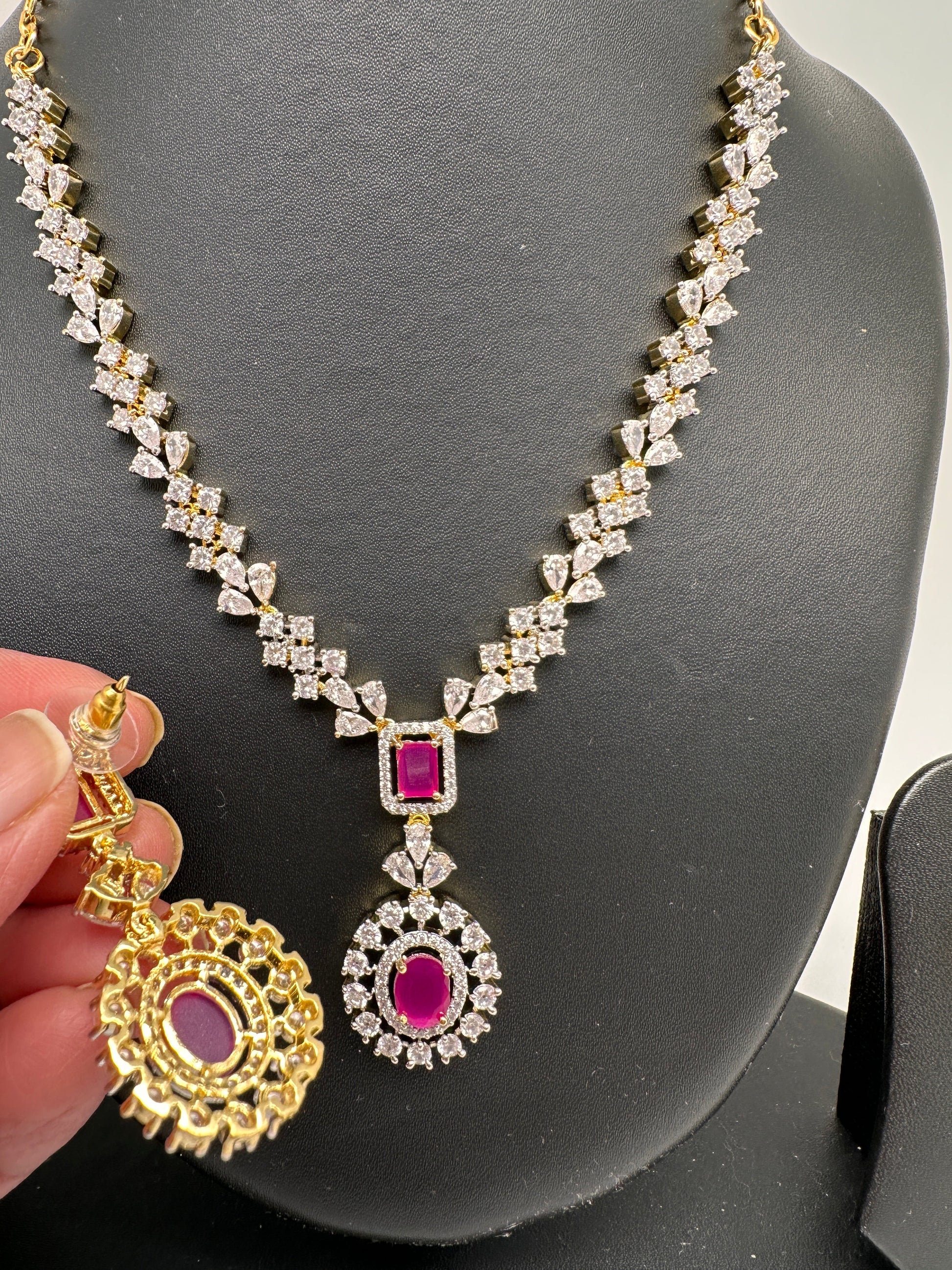 AD Color Stone Short Necklace - Red