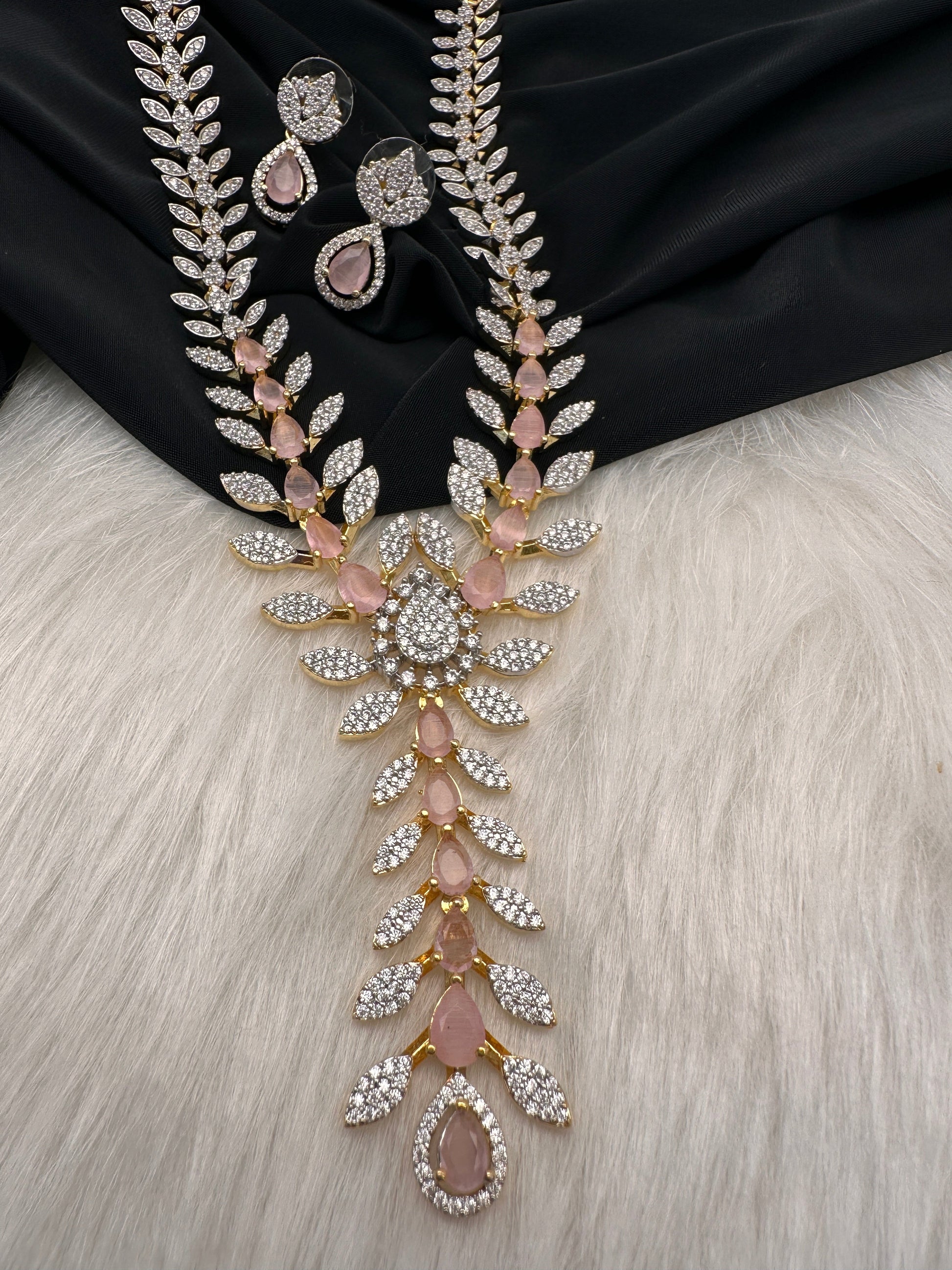 AD Color Stone Dainty Short Necklace - pink