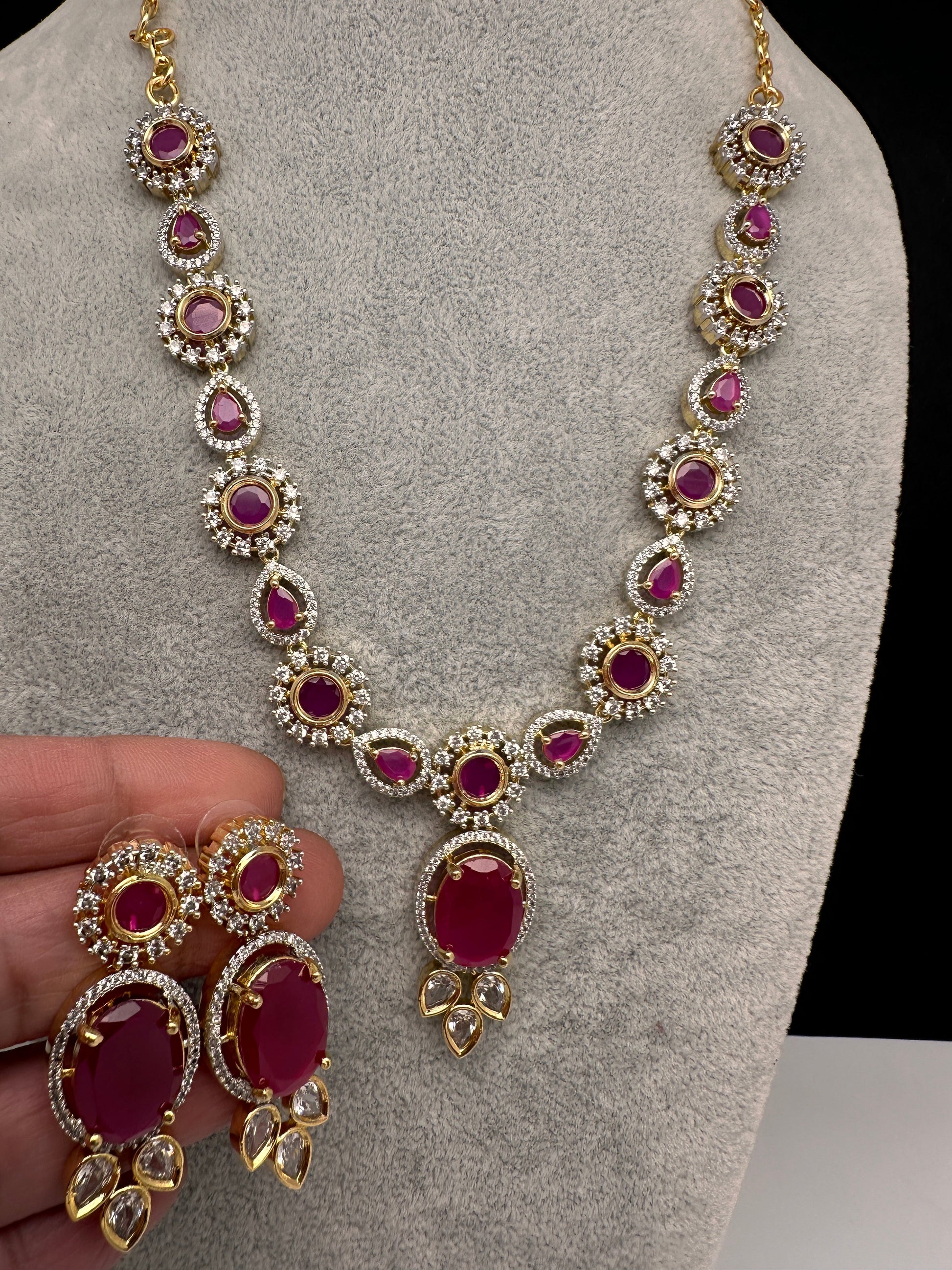 AD Color Stone Dainty Short Necklace - Red