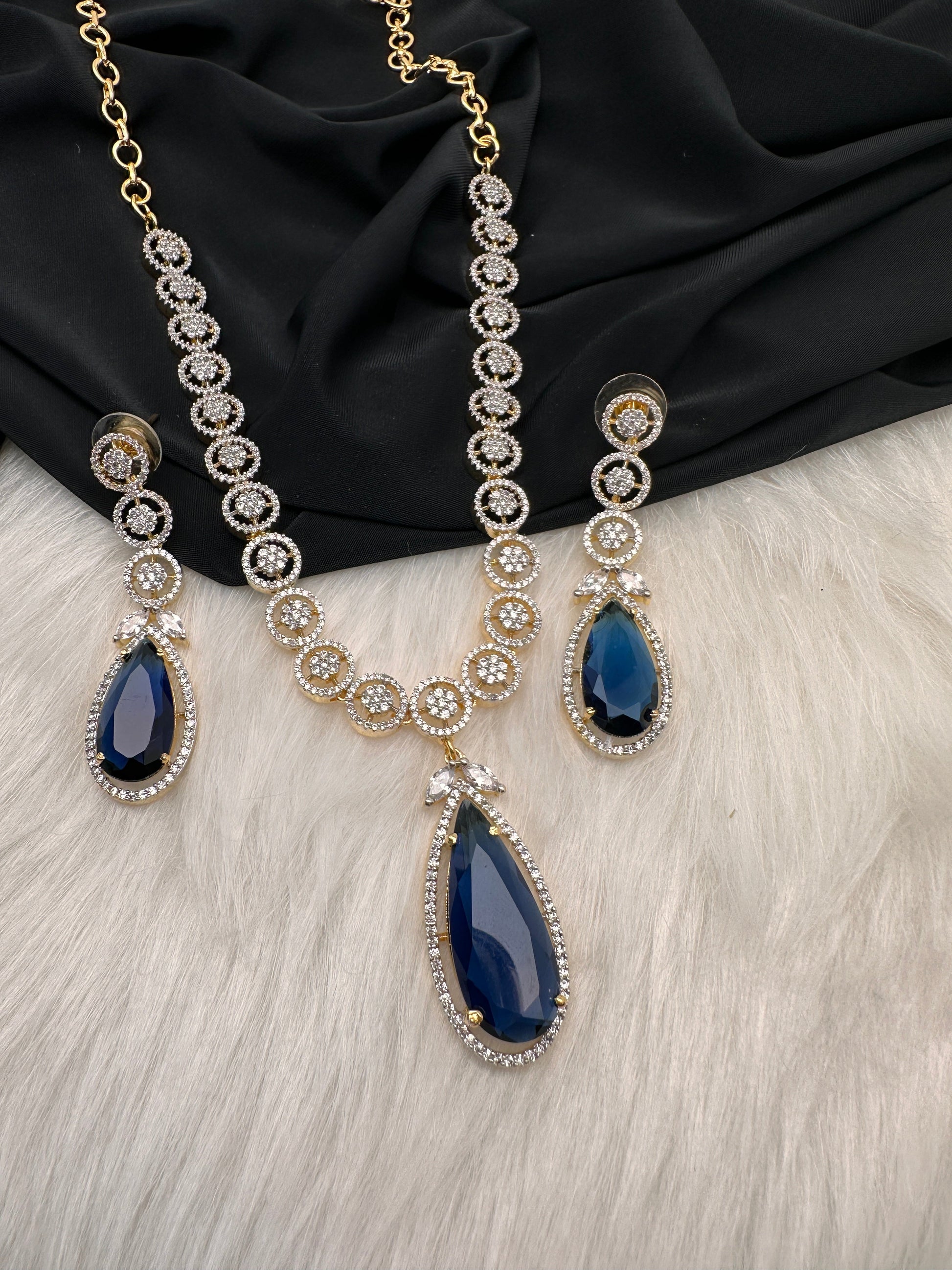 AD Color Stone Dainty Short Necklace - Blue