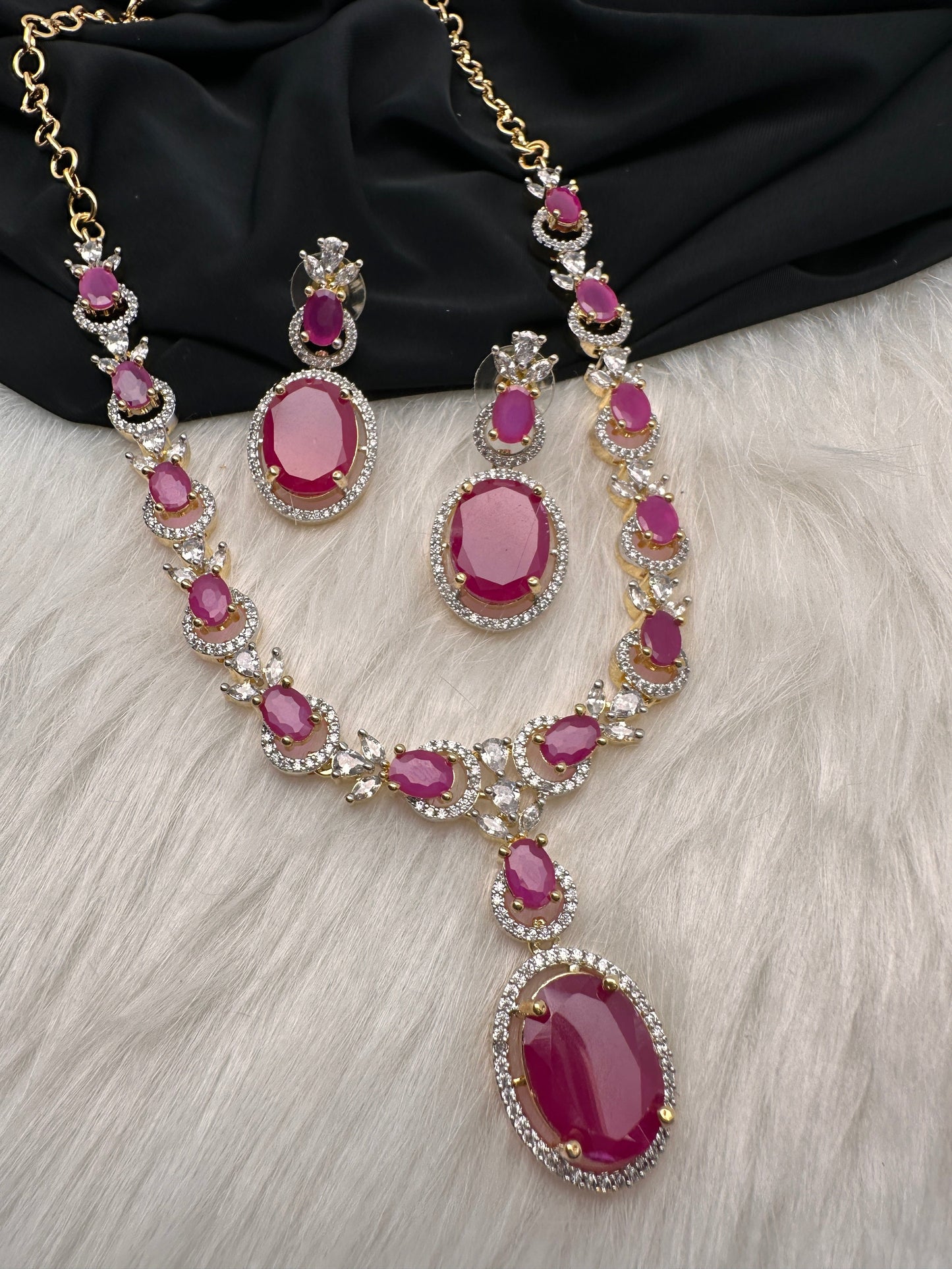 AD Color Stone Dainty Short Necklace - Red