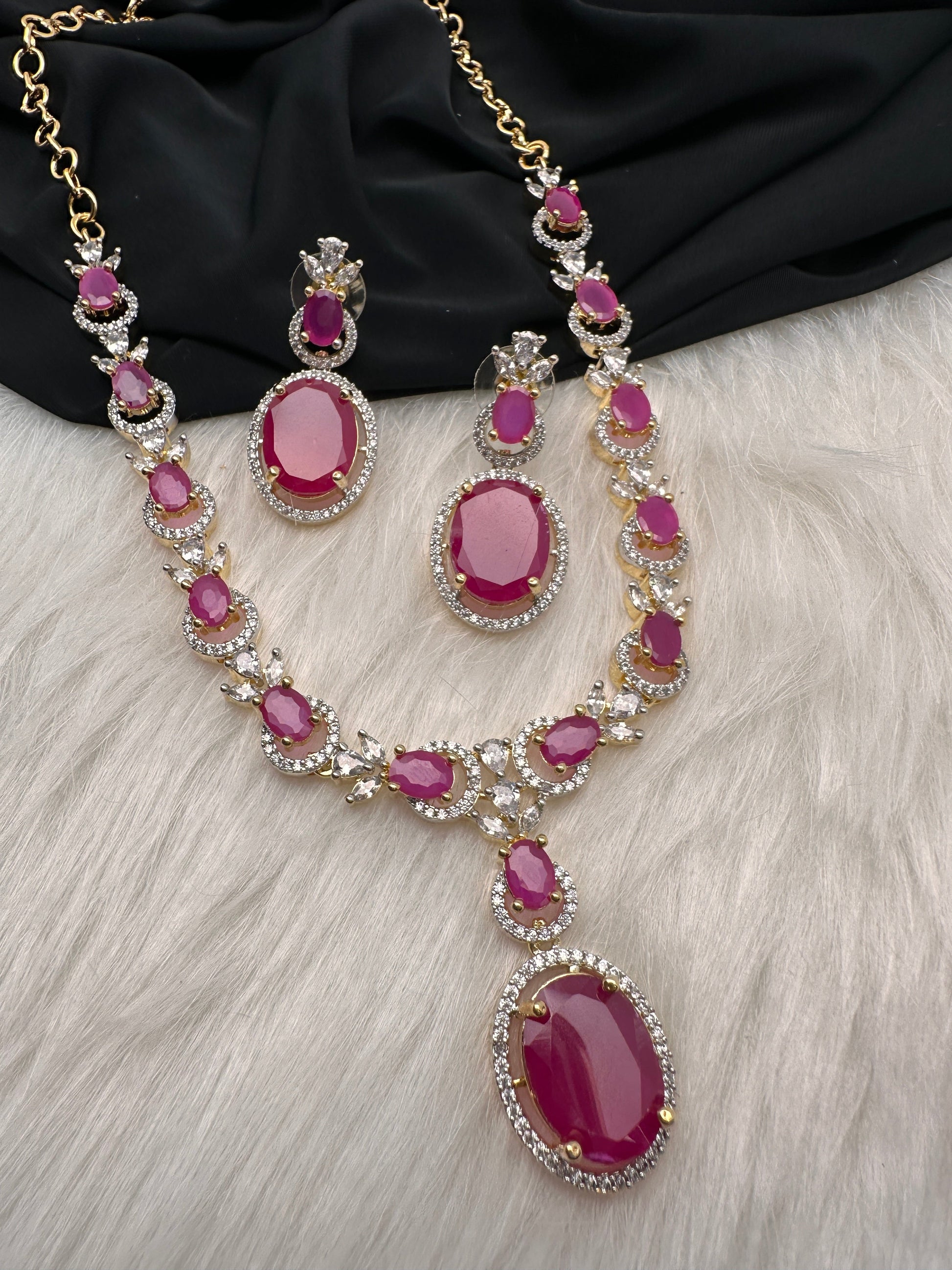 AD Color Stone Dainty Short Necklace - Red