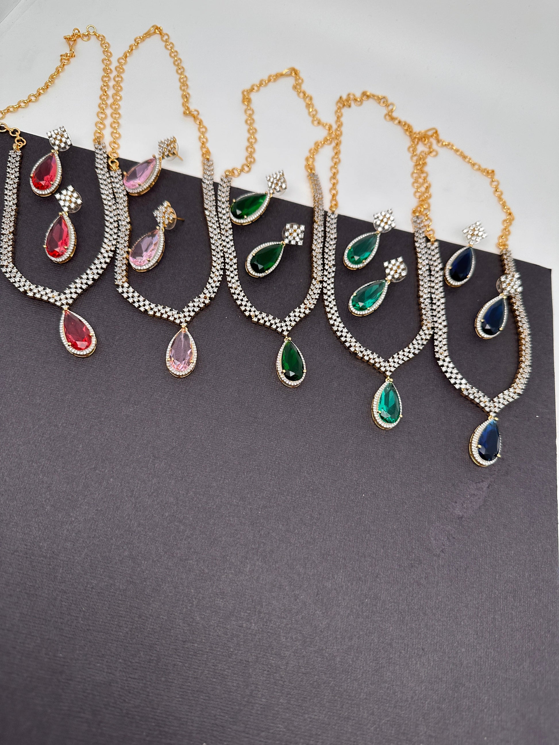 AD Color Stone Dainty Short Necklace - Blue