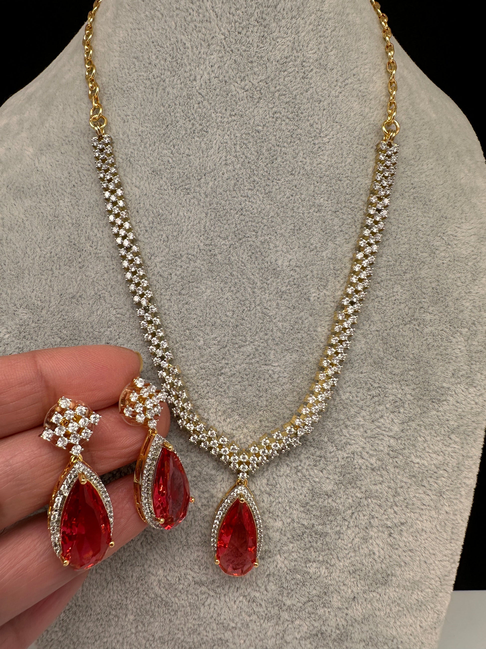 AD Color Stone Dainty Short Necklace - Red