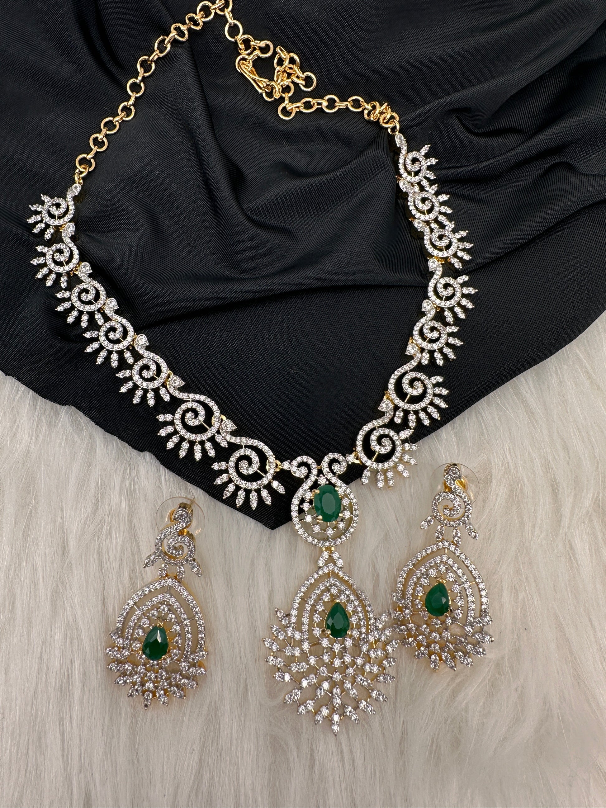 AD Color Stone Dainty Short Necklace - Green