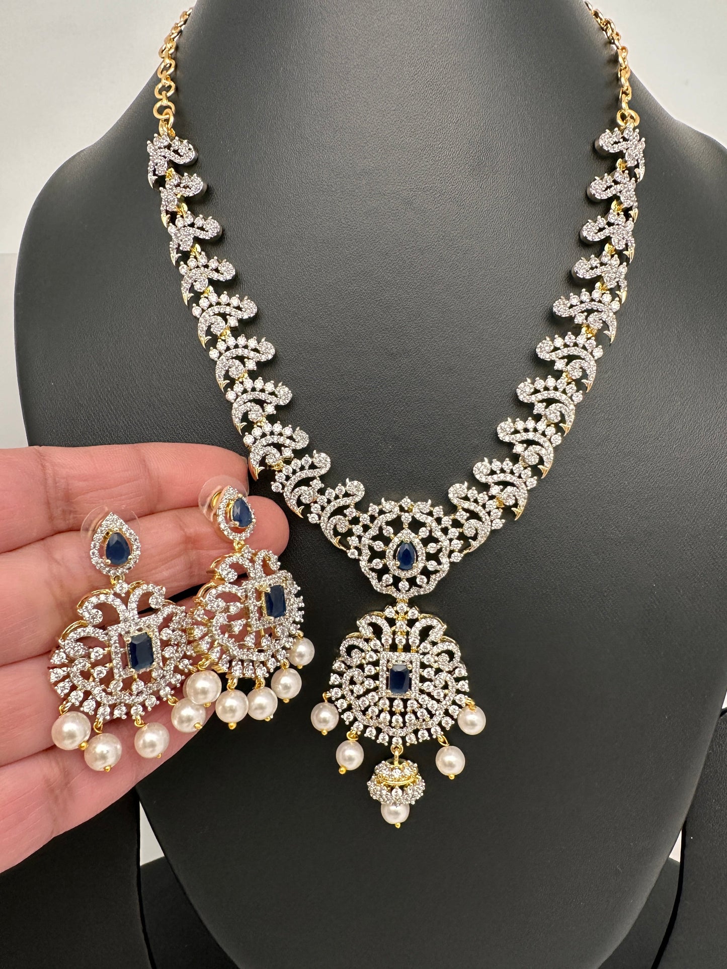 AD Color Stone Dainty Short Necklace - Blue
