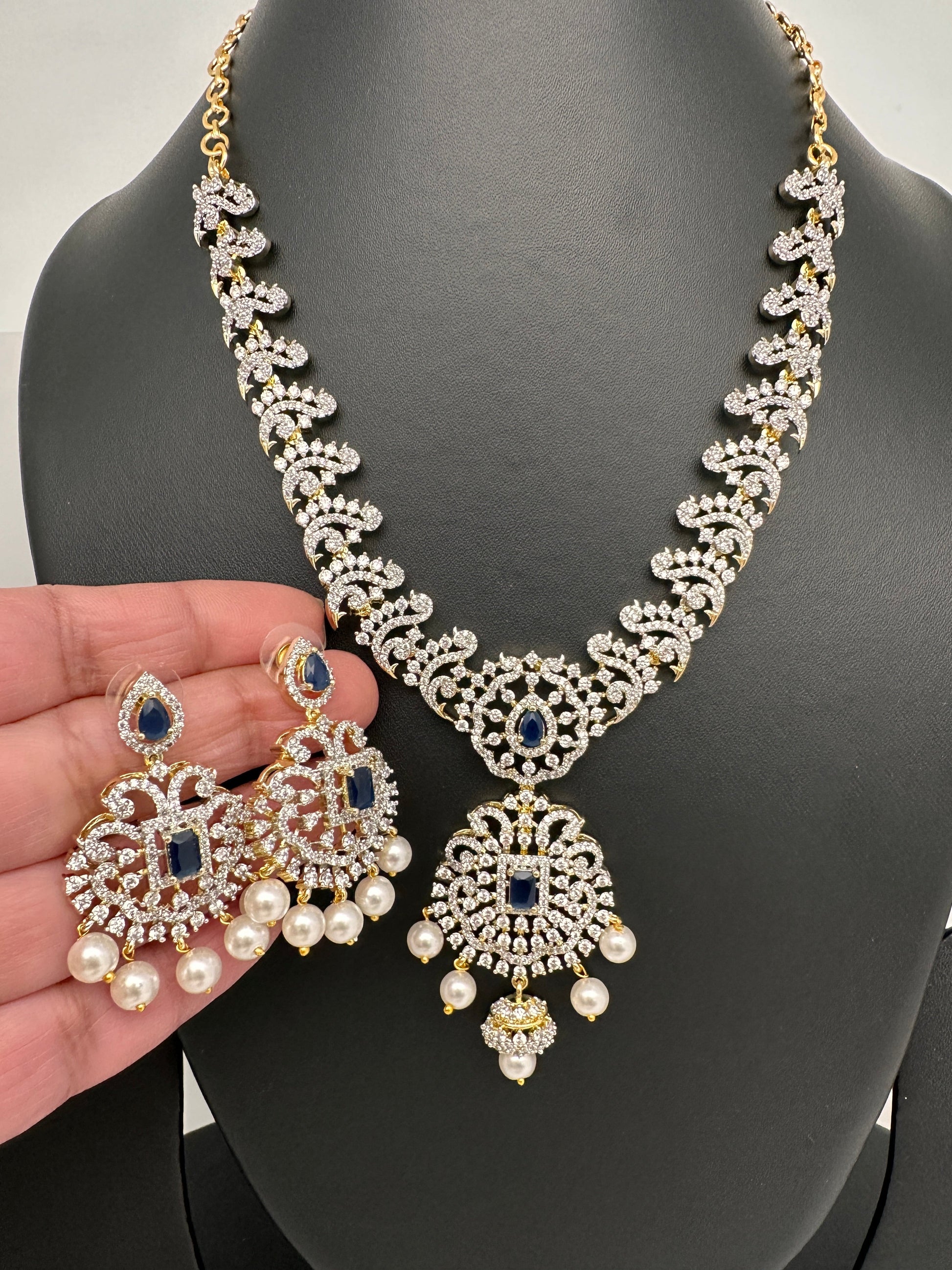 AD Color Stone Dainty Short Necklace - Blue