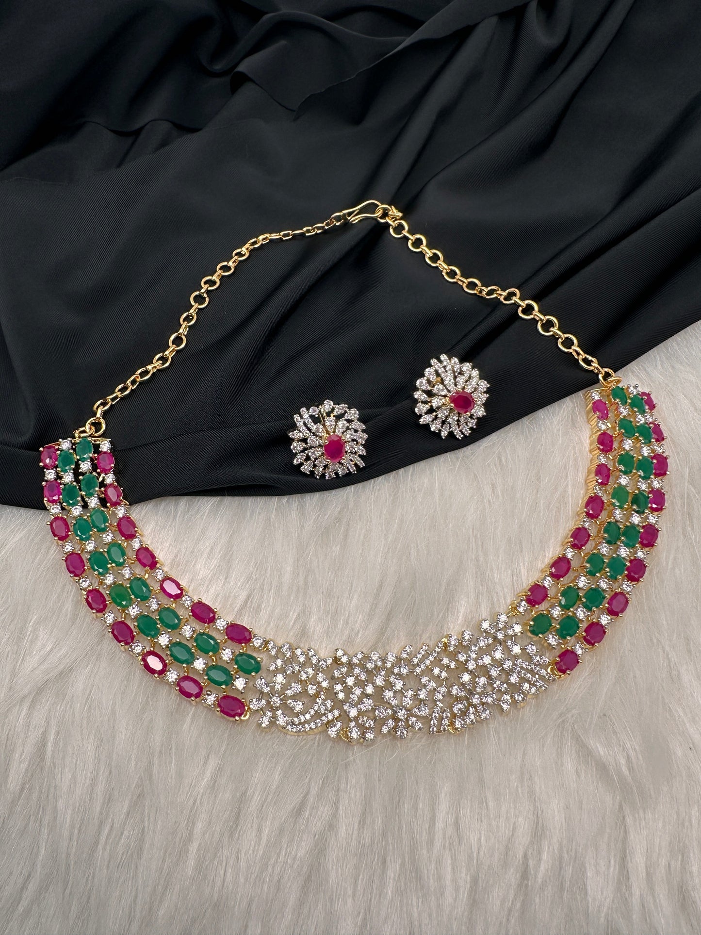 AD Color Stone Dainty Short Necklace - Gold