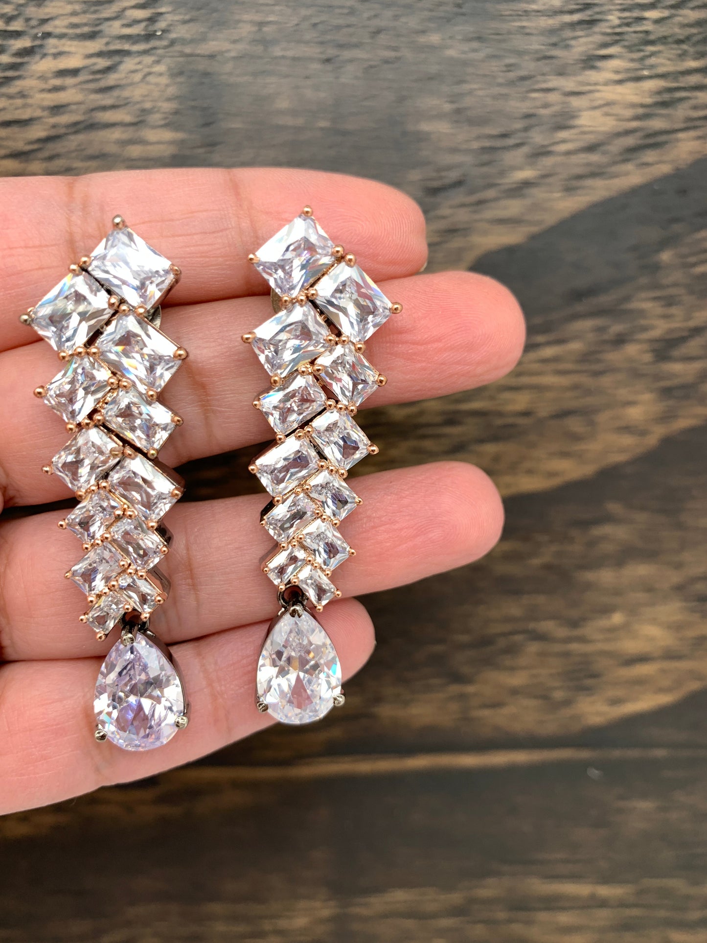 AD Earrings Dual Polish in  Victorian and Silver