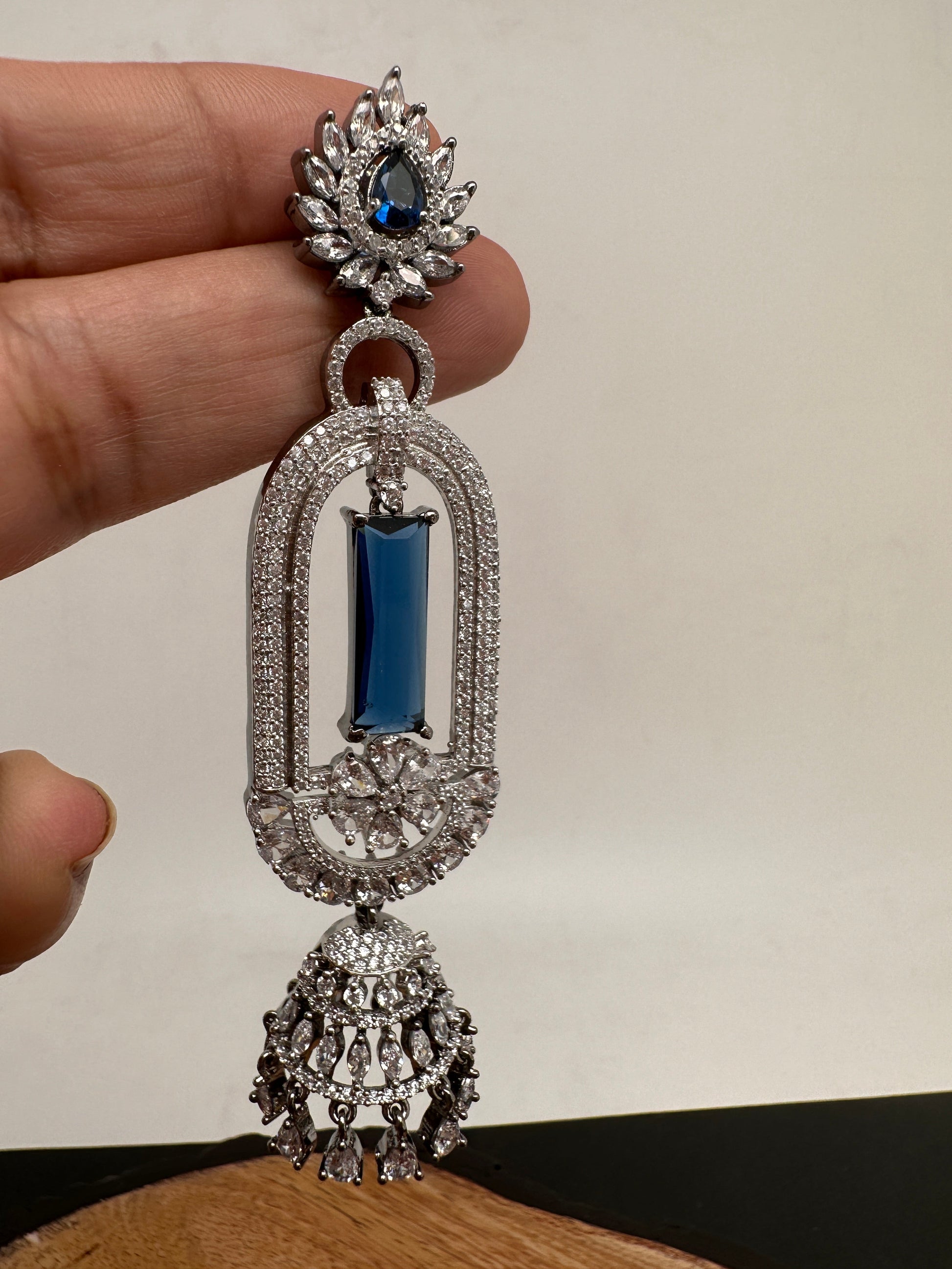 AD Color Stone Oval Cascade Jhumki Earrings - Blue