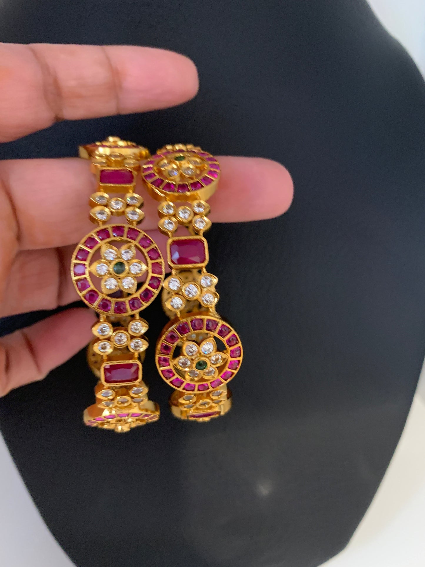 CZ Red Stone Floral Pattern Bangle