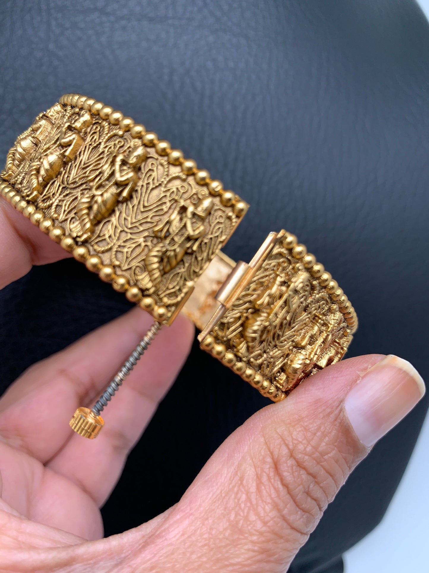 Krishna Premium Matte Finish Openable Bangle