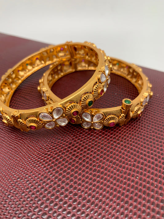 Kundan Red Green Stone Matte Finish Bangles