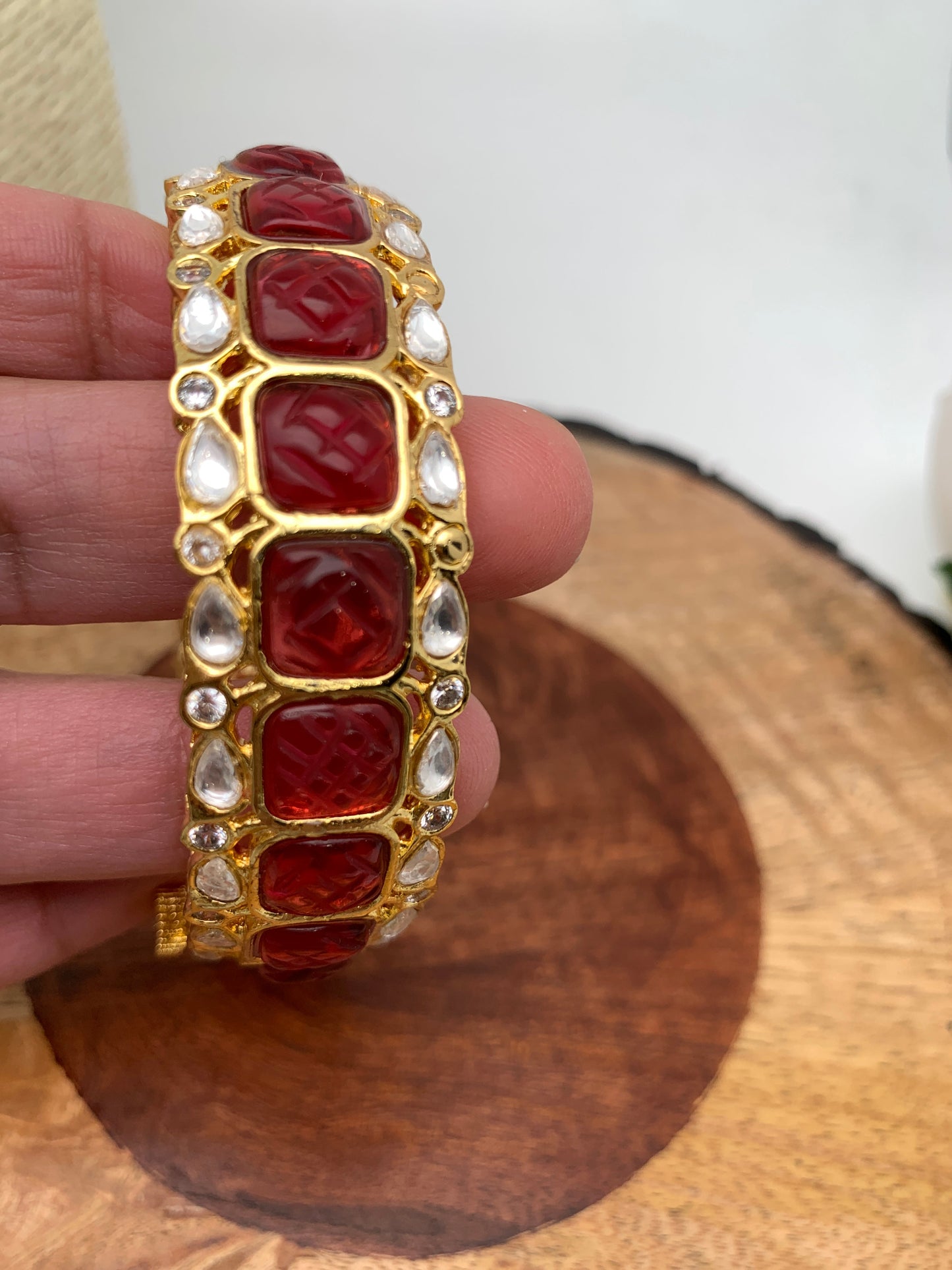 Kundan Carved Pink Stone Openable Kada Bangle