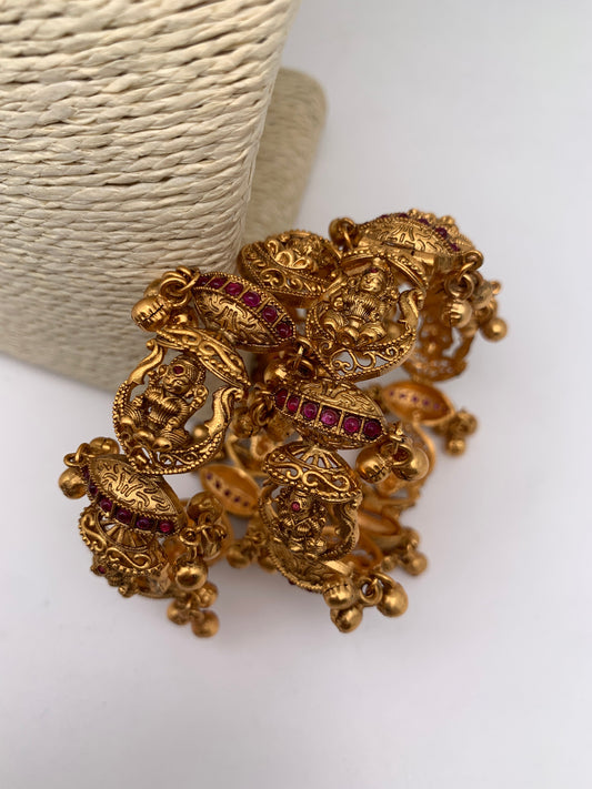 Goddess Lakshmi Nakshi Openable Ghungroo Bangle