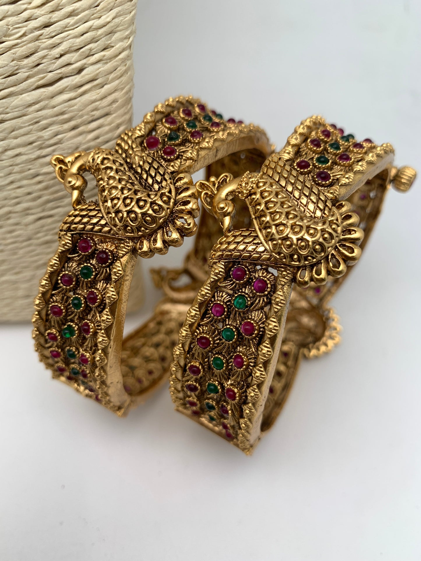 Peacock Red Green Kemp Matte Finish Openable Bangles