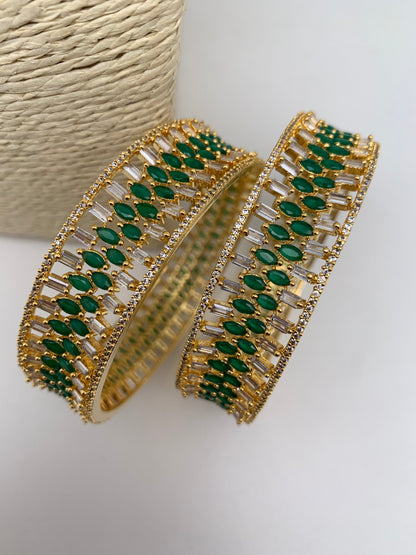 AD Emerald Green Stone Broad Golden Bangles