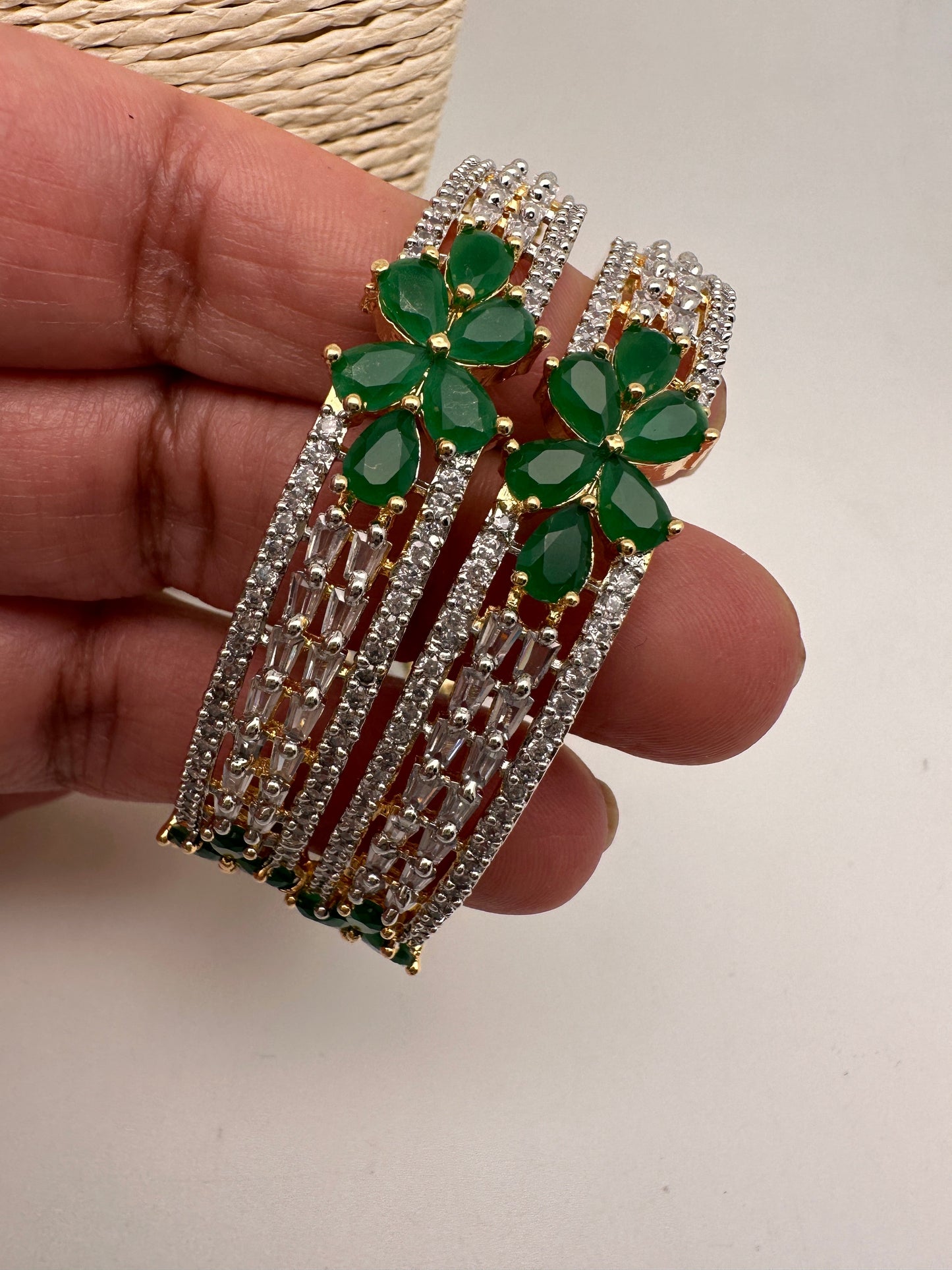 AD Emerald Green Stone Diamond Finish Floral Pattern Bangles