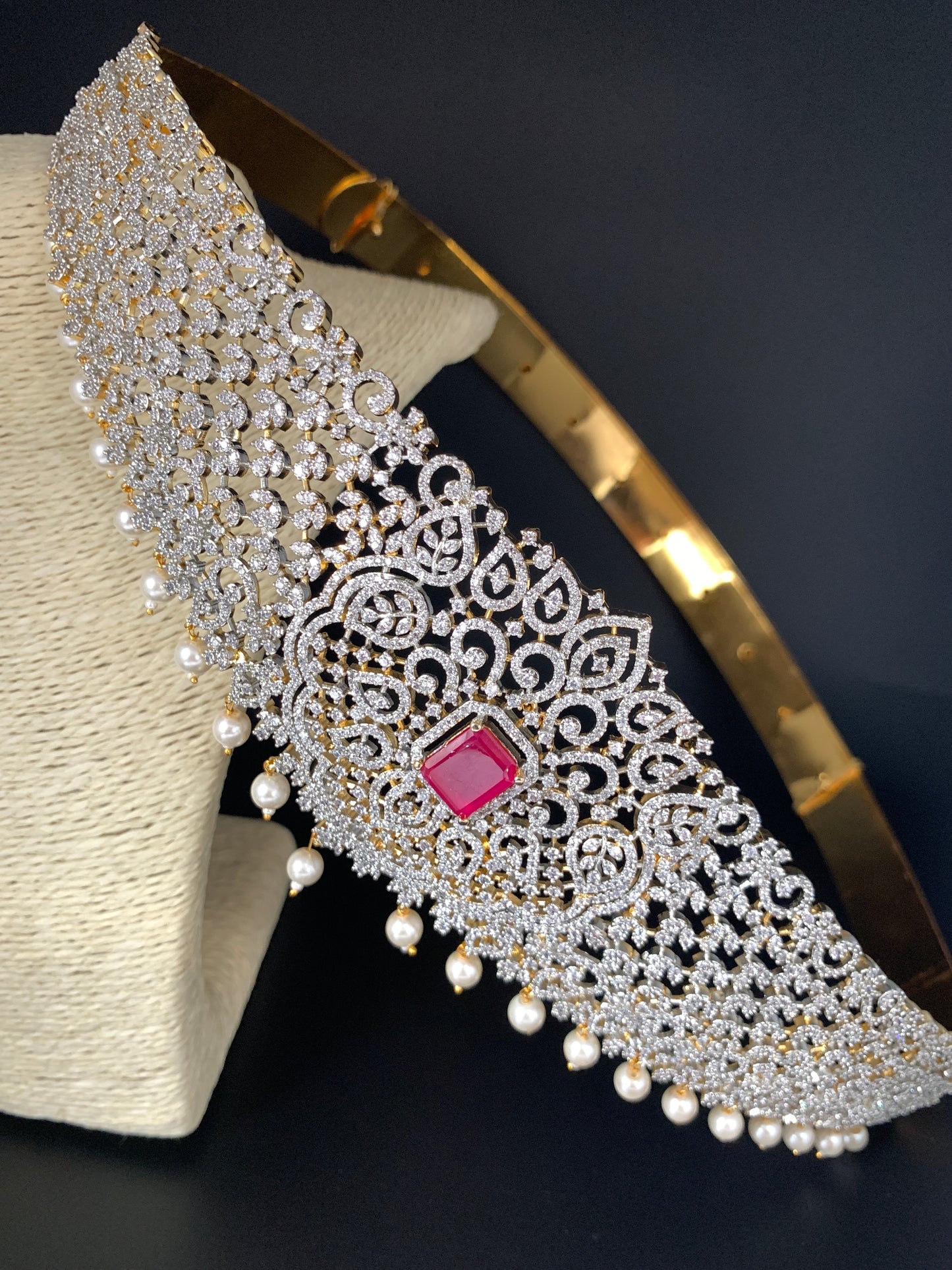 AD Diamond Finish Red Stone Hip Belt Kamarbandh