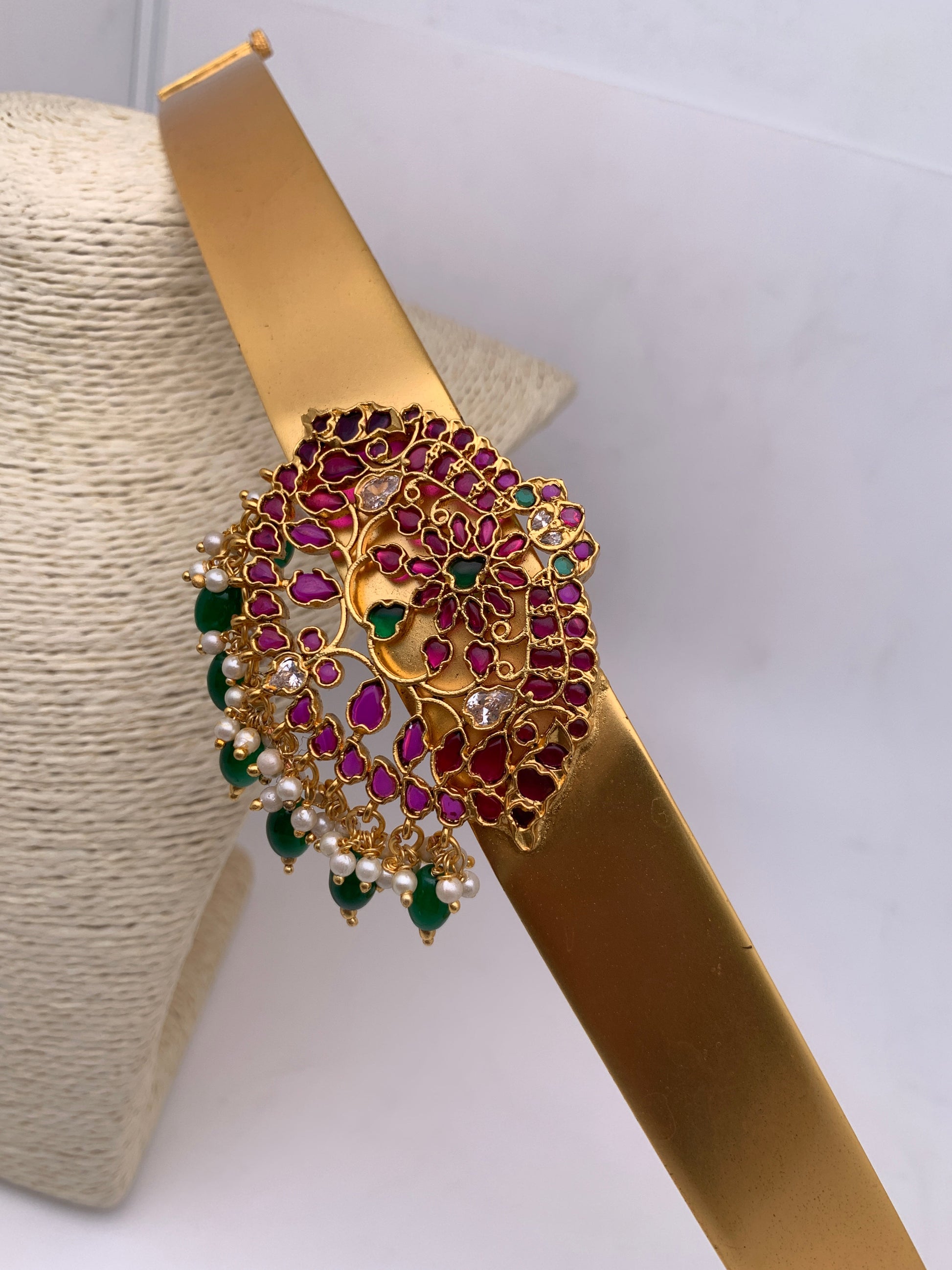 Red Kemp CZ Pearls Glossy Finish Waist Belt Vaddanam