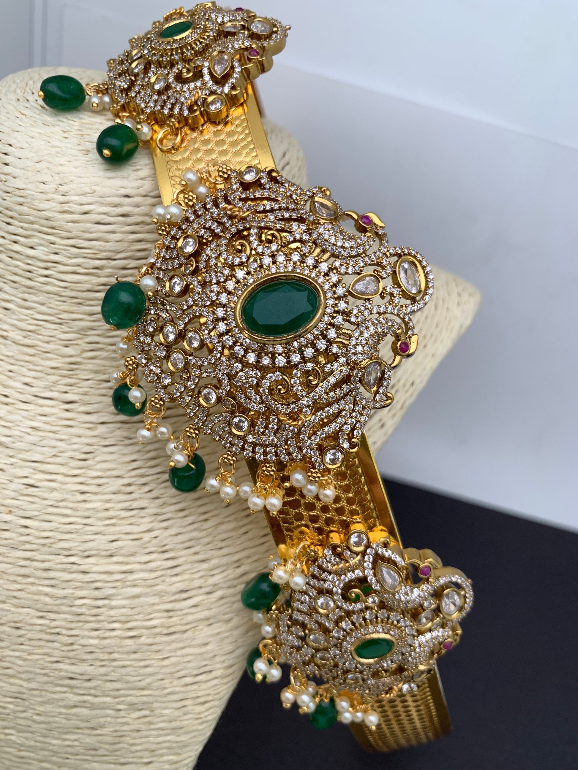 AD Peacock Green Stone Triple Motifs Hip Belt Vaddanam - Green