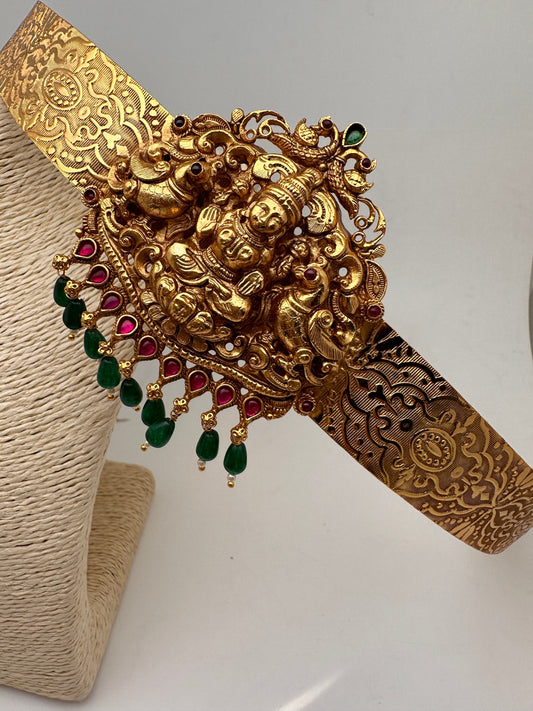 Goddess Lakshmi Nakshi Red Kemp Green Beads Self Design Hip Belt Vaddanam