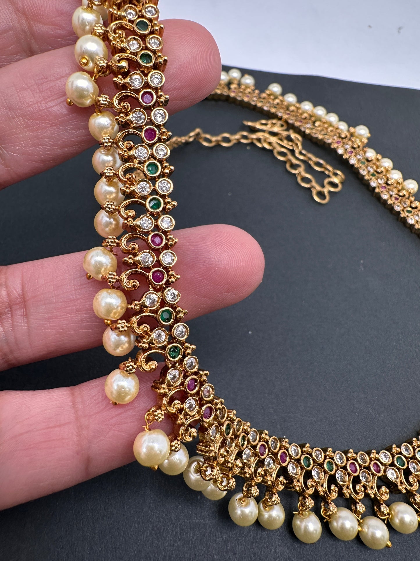 Simple Multi Stone Matte Finish Hip Chain Vaddanam