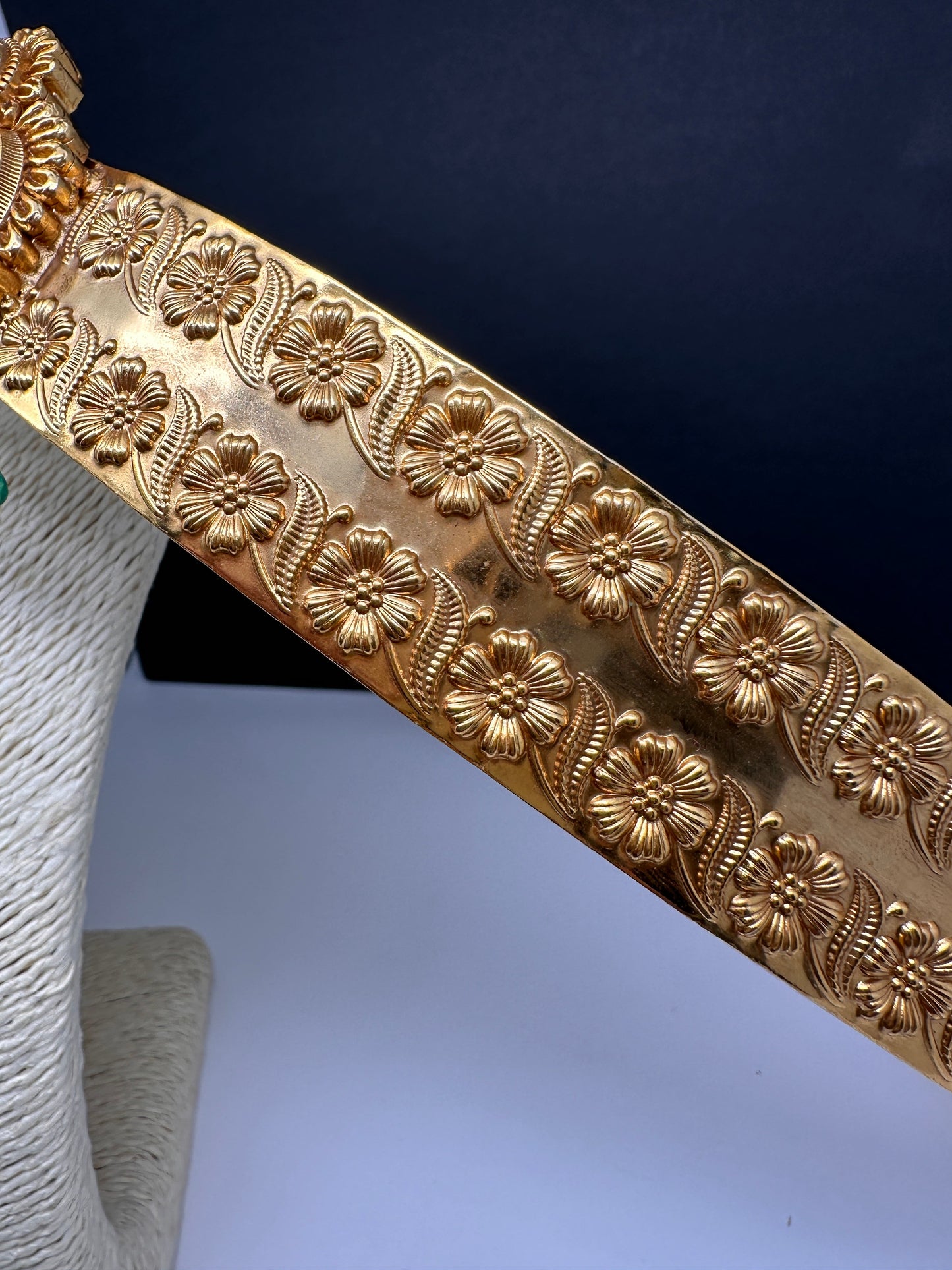Goddess Lakshmi Motif Jadau Kundan Hip Belt Vaddanam