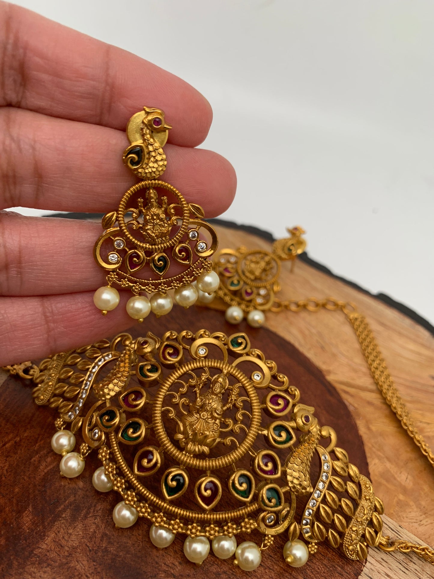 Goddess Lakshmi Multi Stone Mini Choker