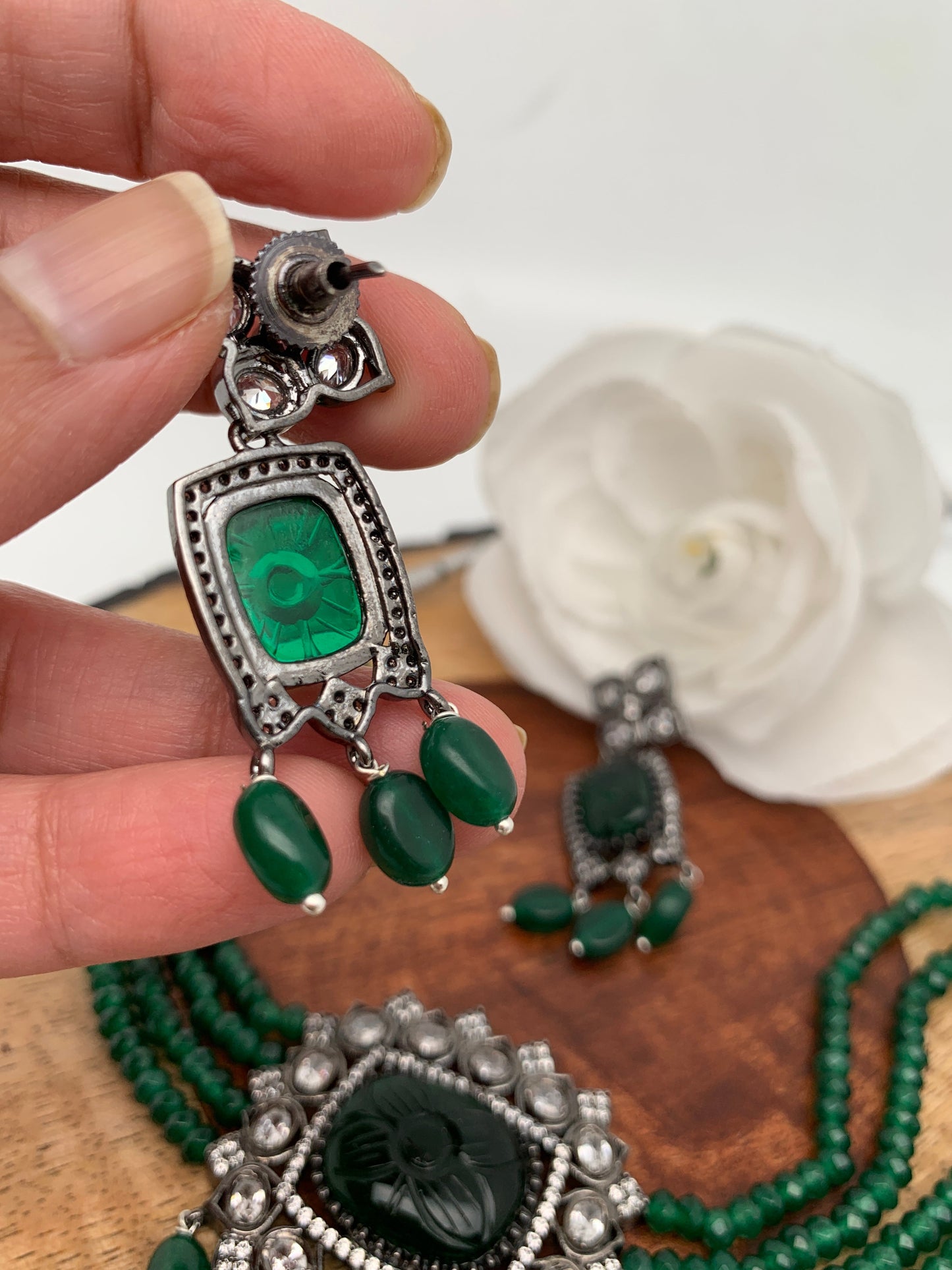 Green Stone AD Victorian Polish Pendent Green Onyx Beads Choker