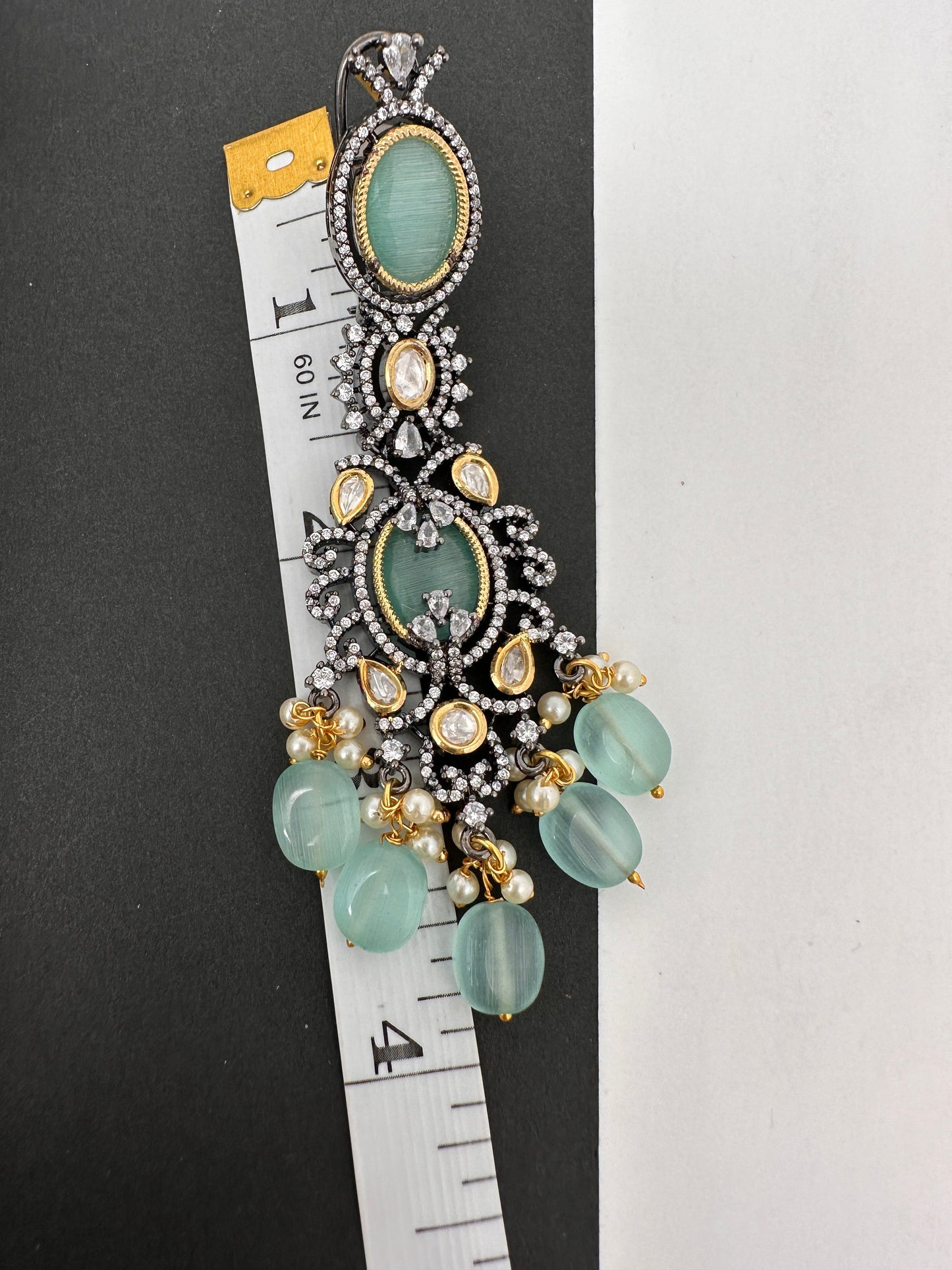 Moissanite Kundan Victorian Finish Color Stone Color beads Choker - LightGreen