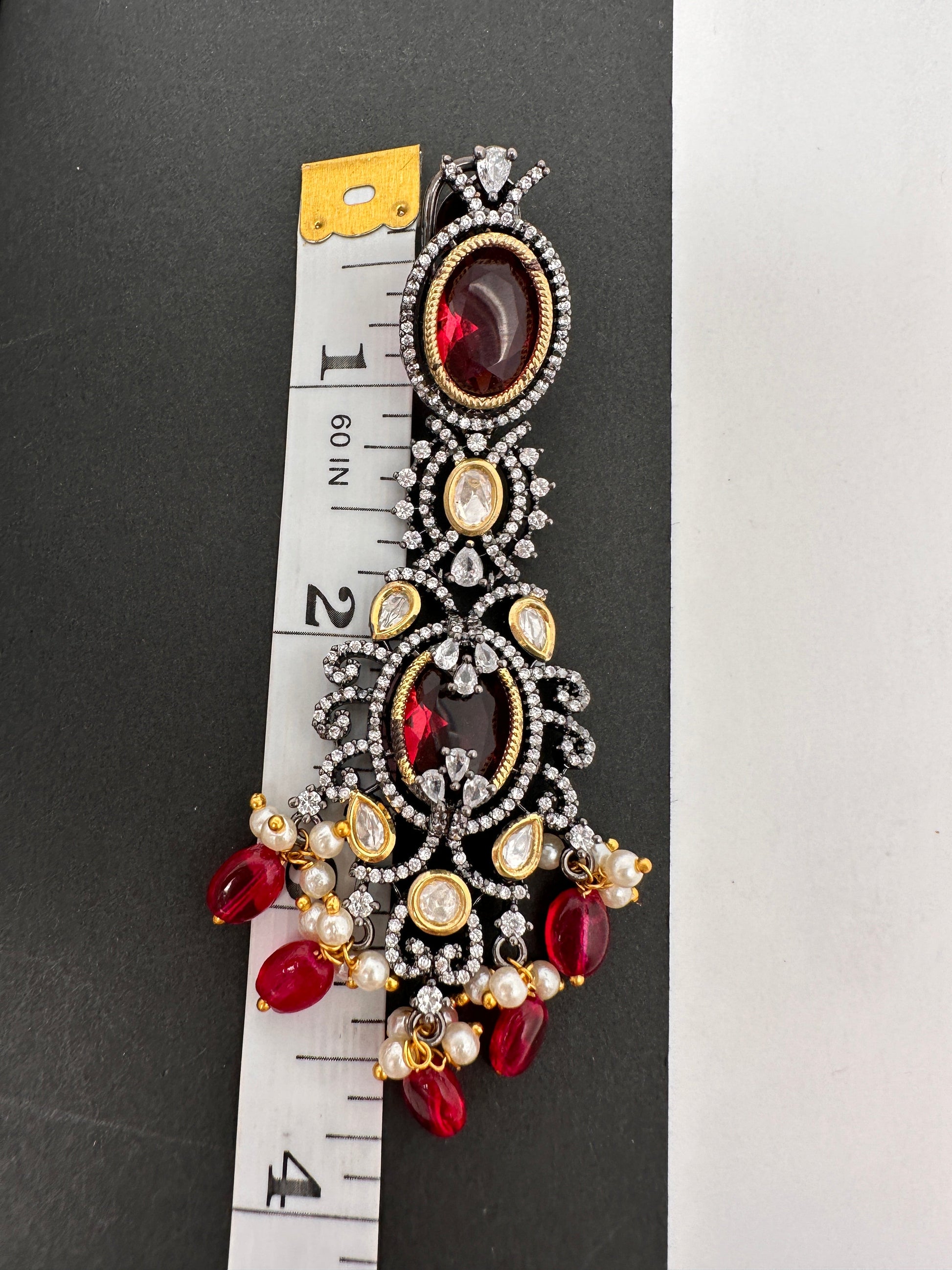 Moissanite Kundan Victorian Finish Color Stone Color beads Choker - Red