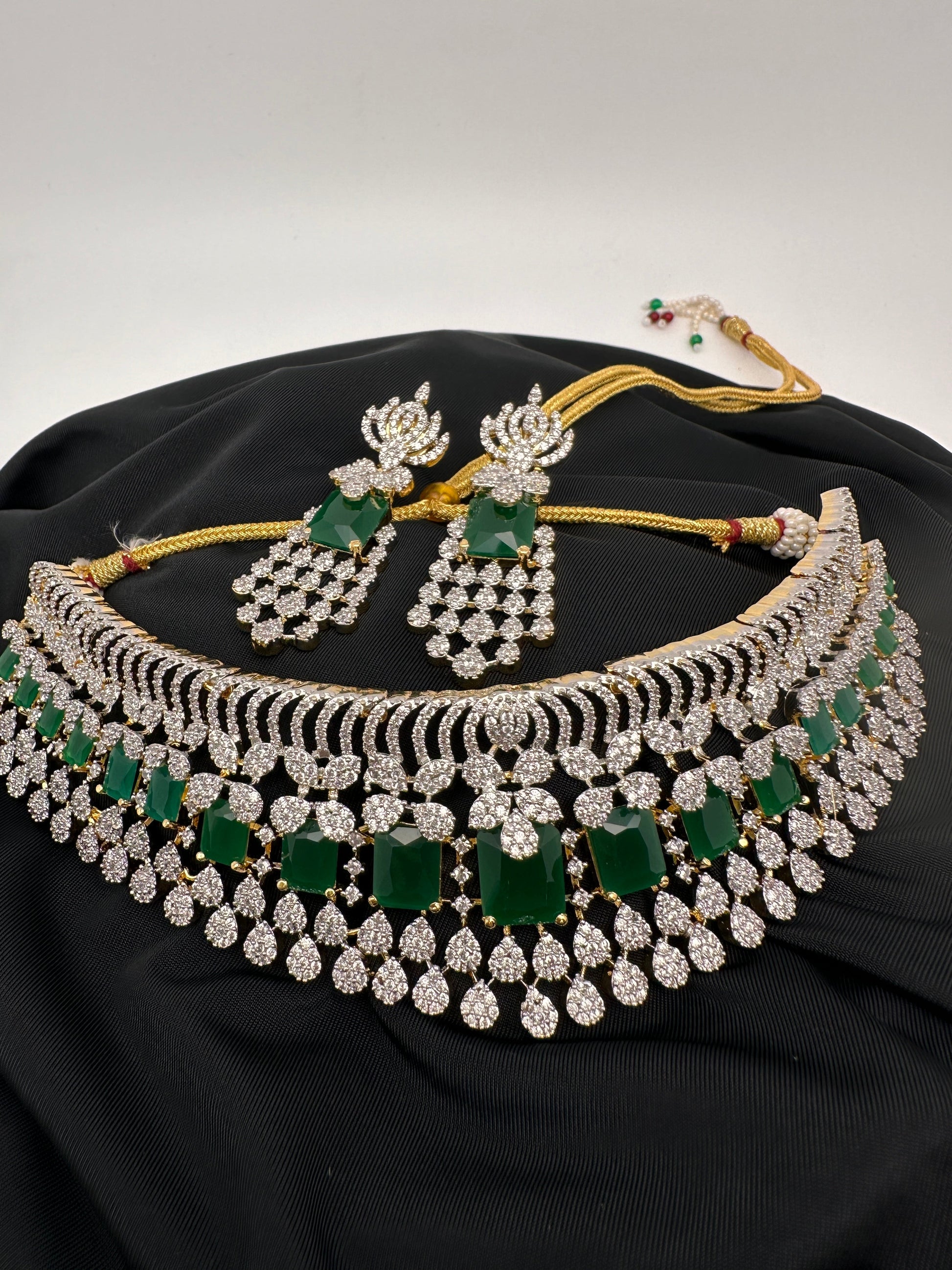 AD Color Stone Choker - Green