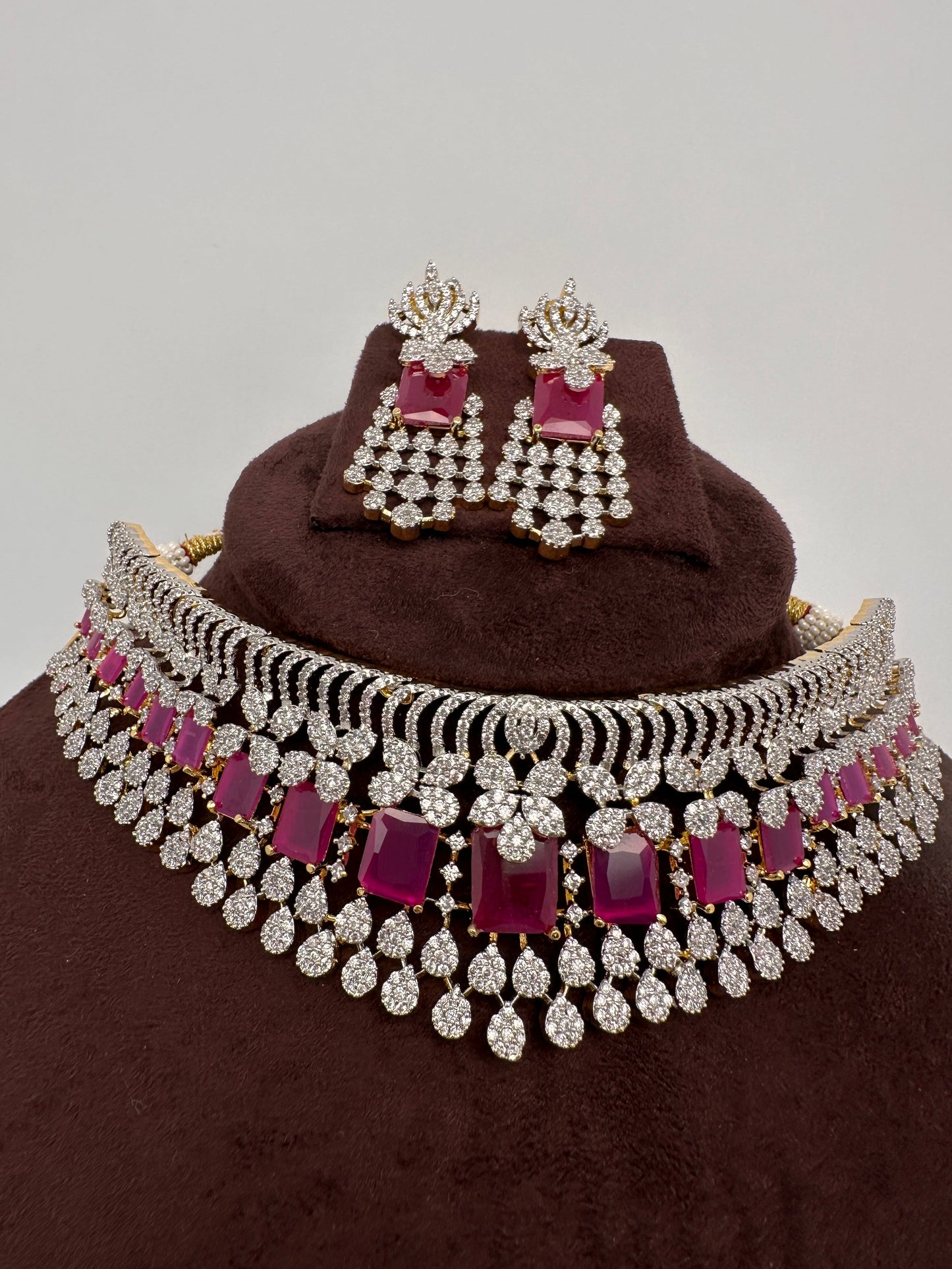 AD Color Stone Choker - Red