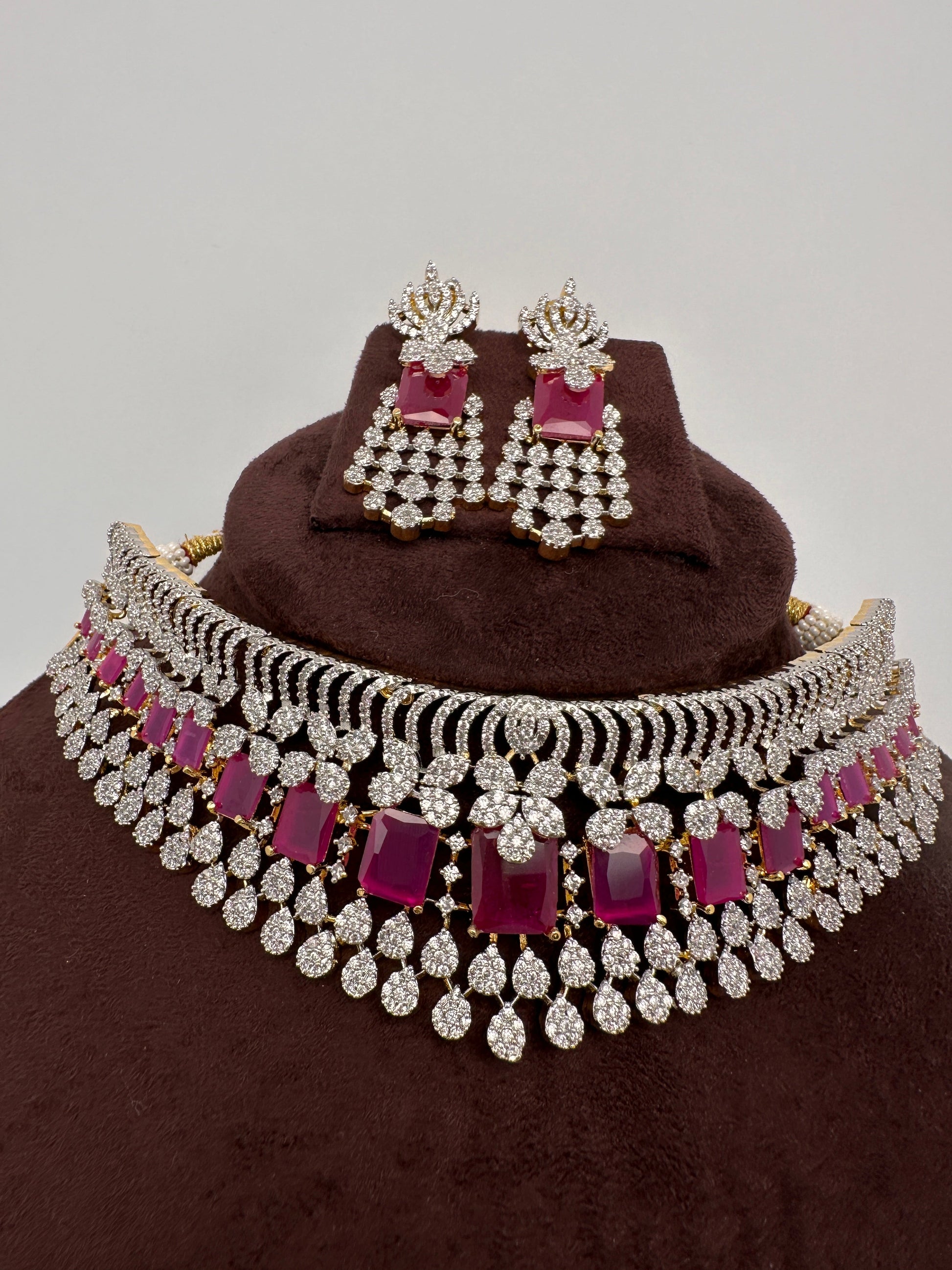 AD Color Stone Choker - Red