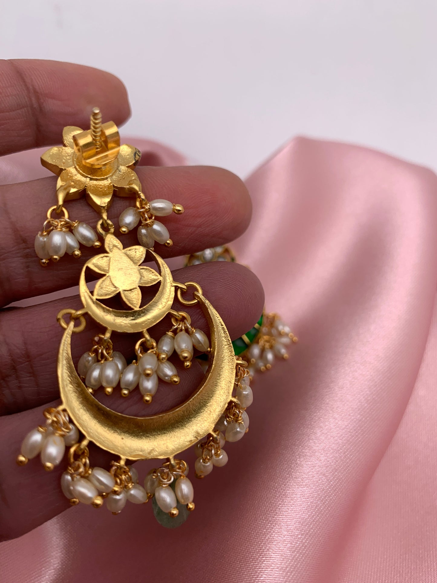 Green Jadau Kundan Emerald Beads Chandbali Earrings