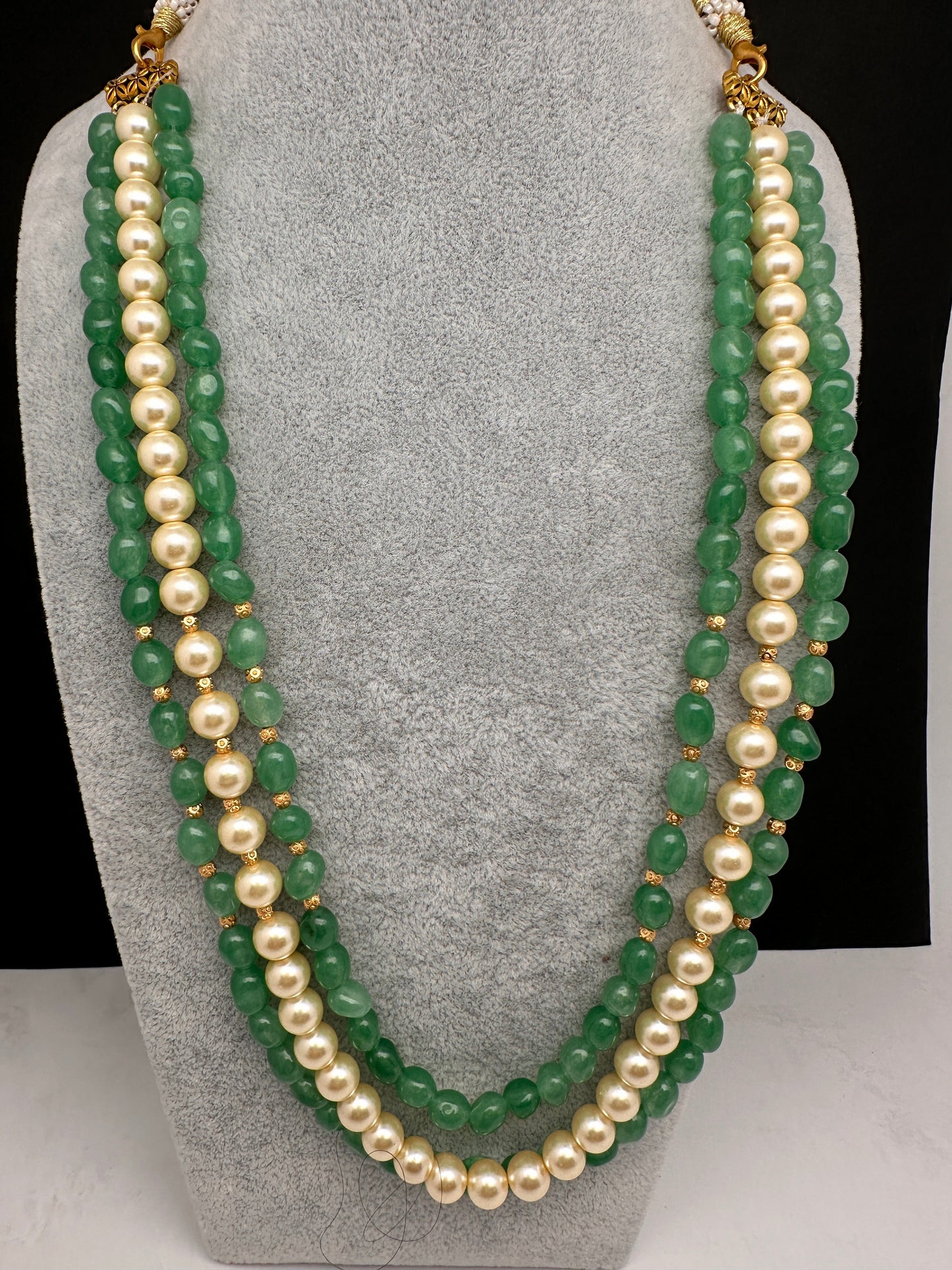 Emerald Beads Pearls Multi Layer Necklace