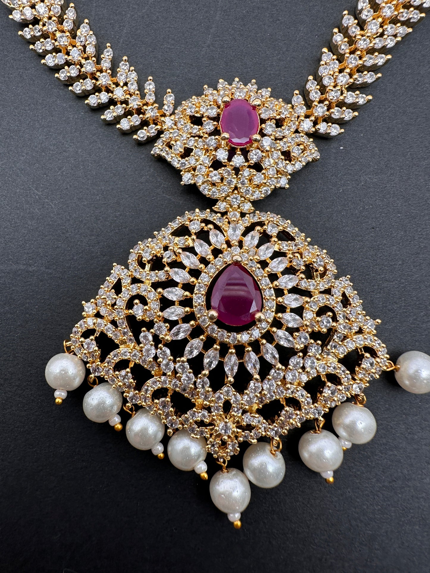 AD Red Stone Golden Finish Short Necklace