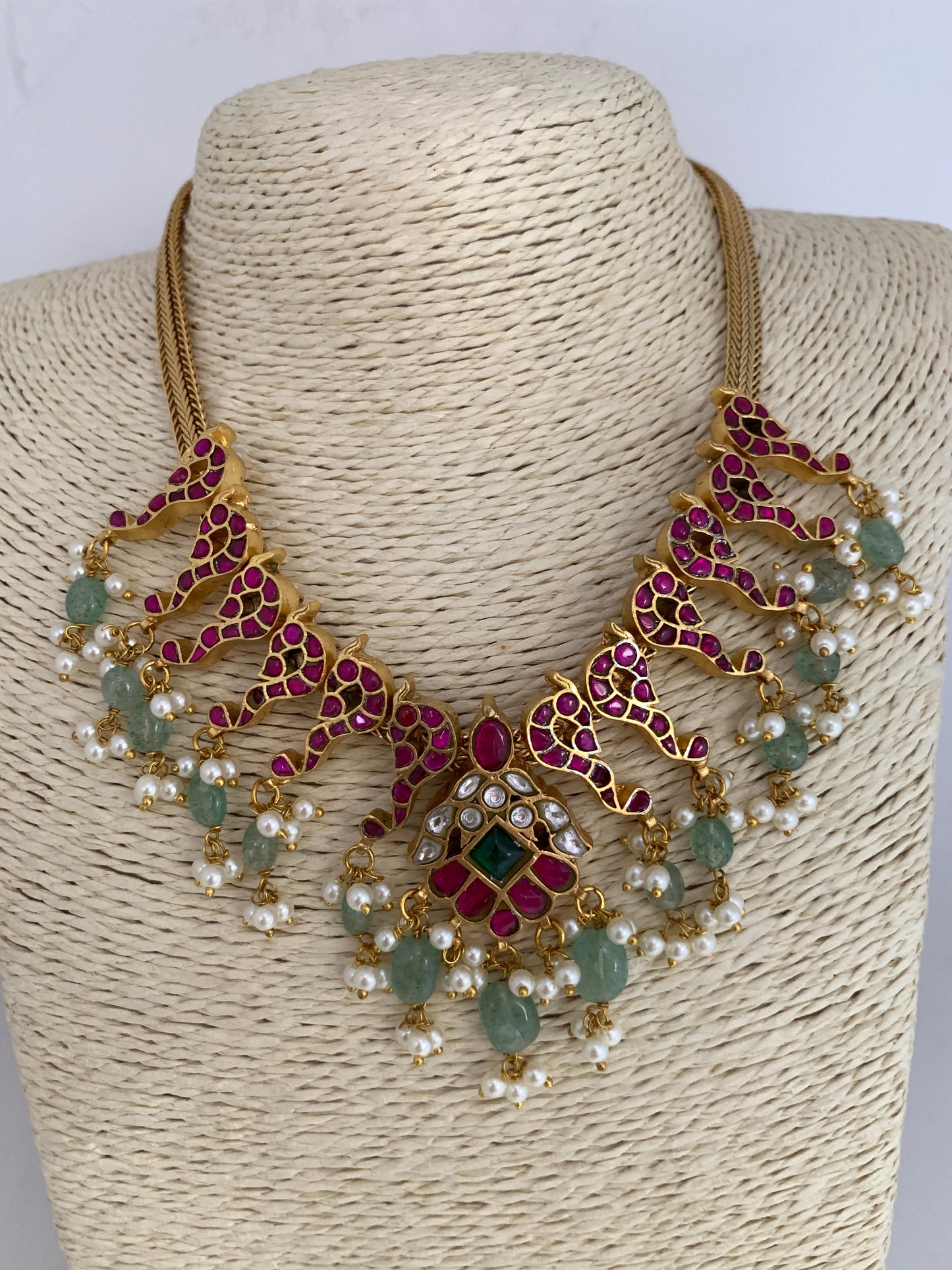 Red Jadau Kundan Emerald BeadsChain Style Neckline Necklace